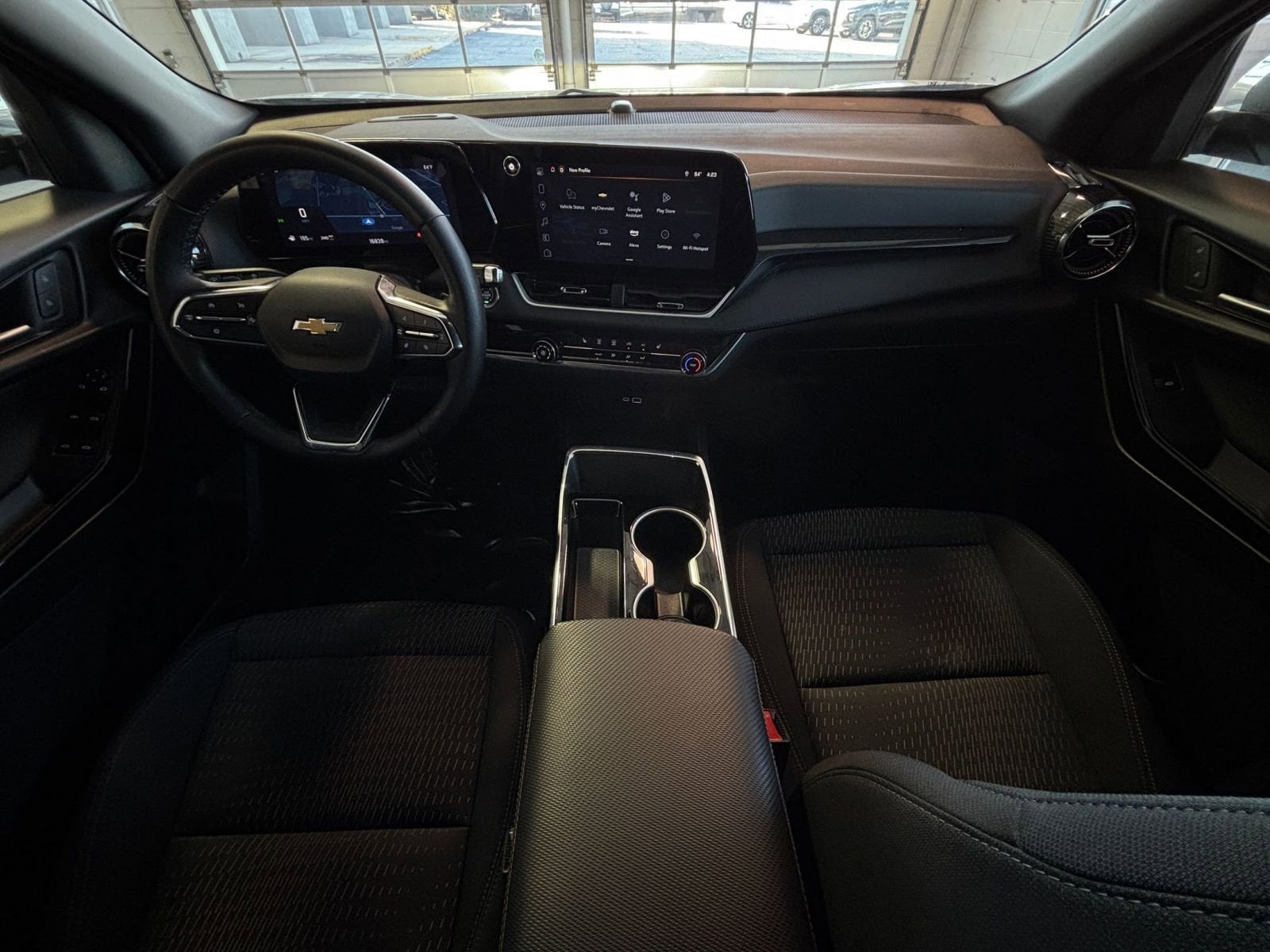 Thumbnail: 2025 Chevrolet Equinox - 32