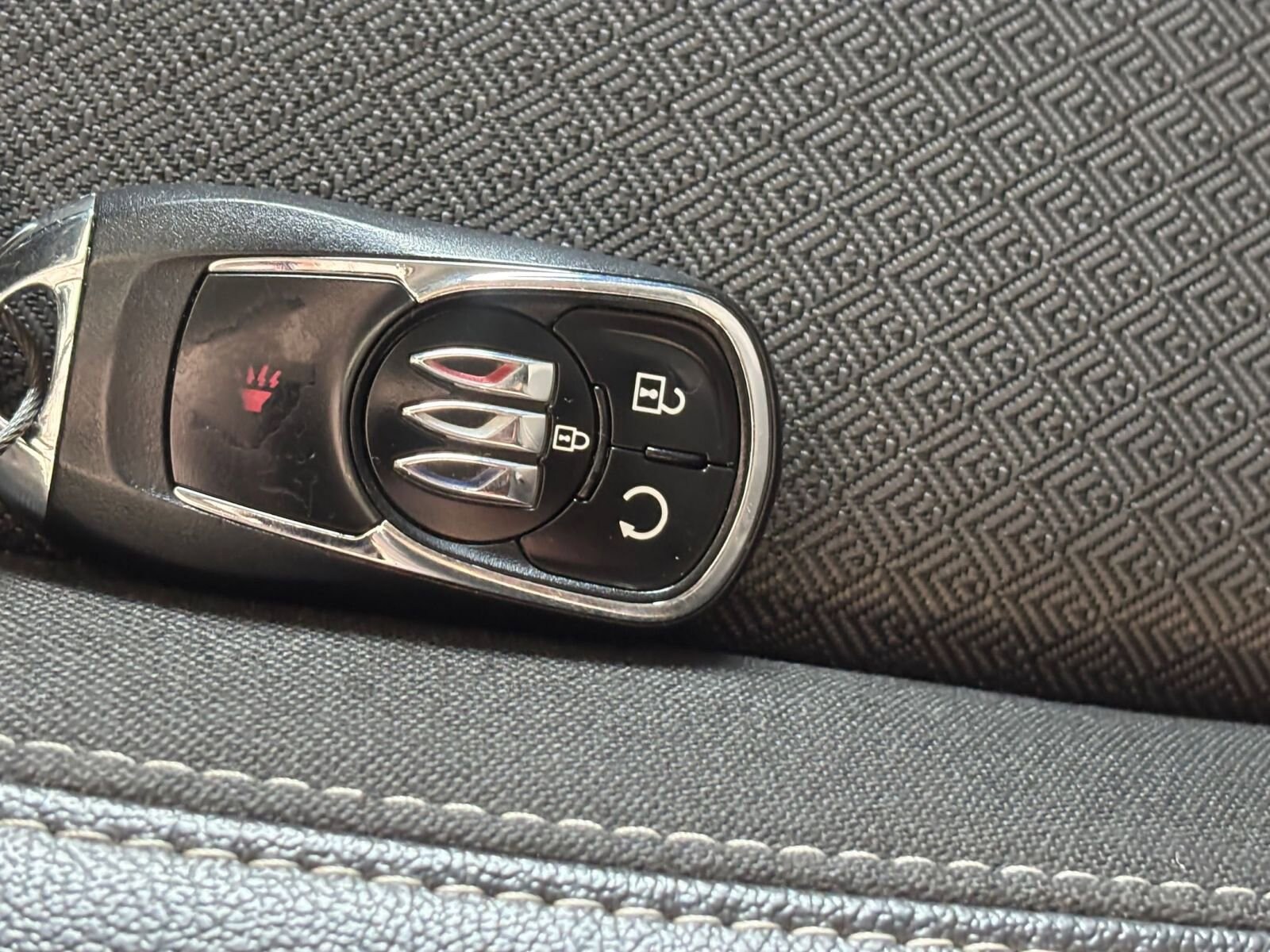 Thumbnail: 2025 Buick Encore GX - 25