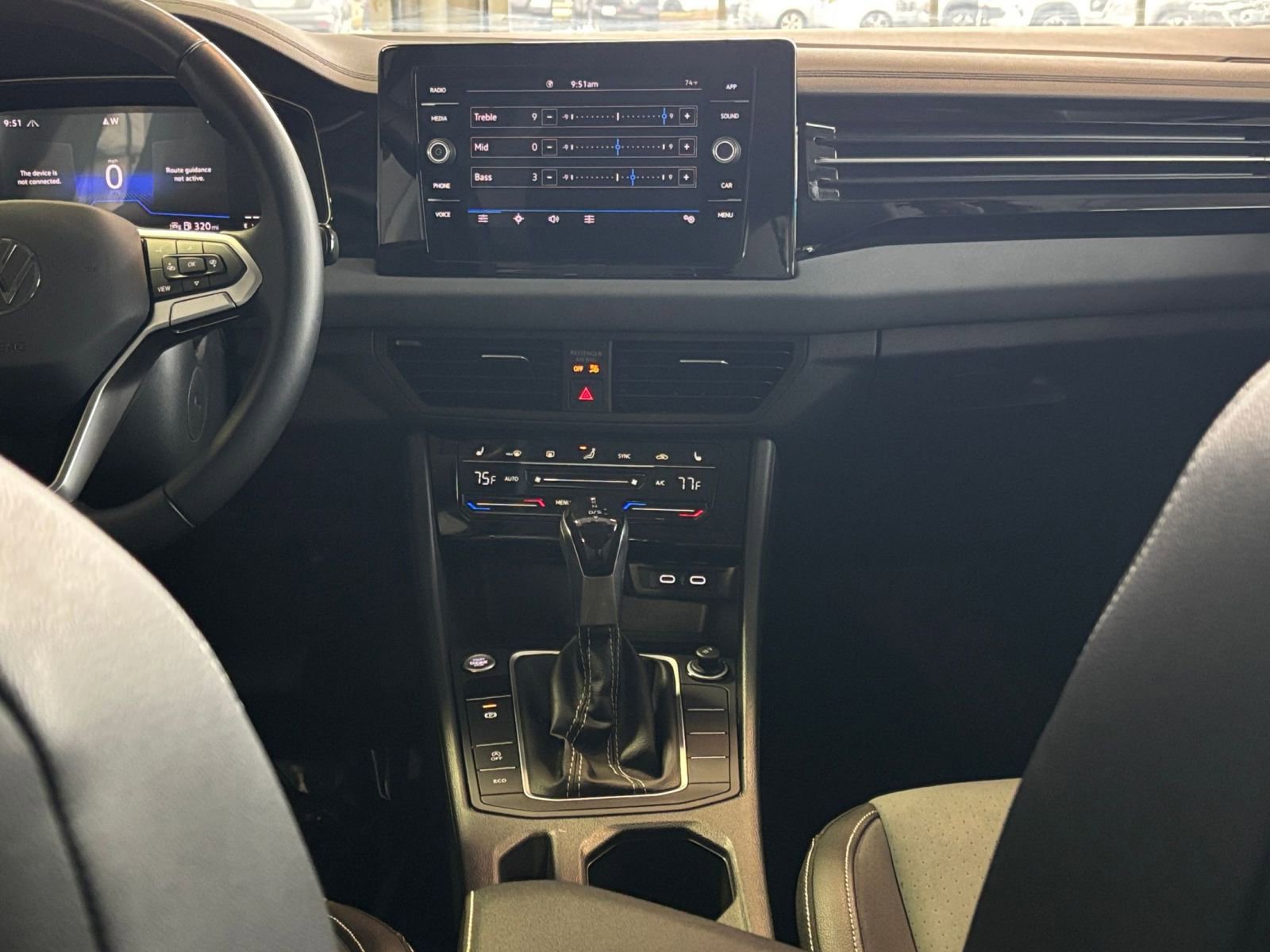 Thumbnail: 2025 Volkswagen Jetta - 18