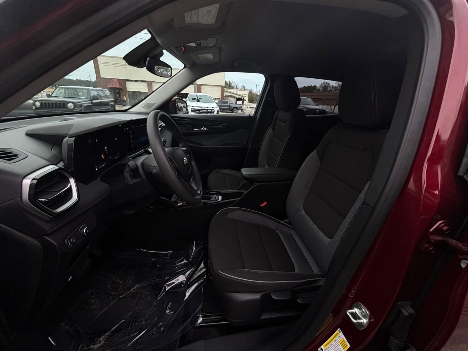 Thumbnail: 2025 Chevrolet TrailBlazer - 26