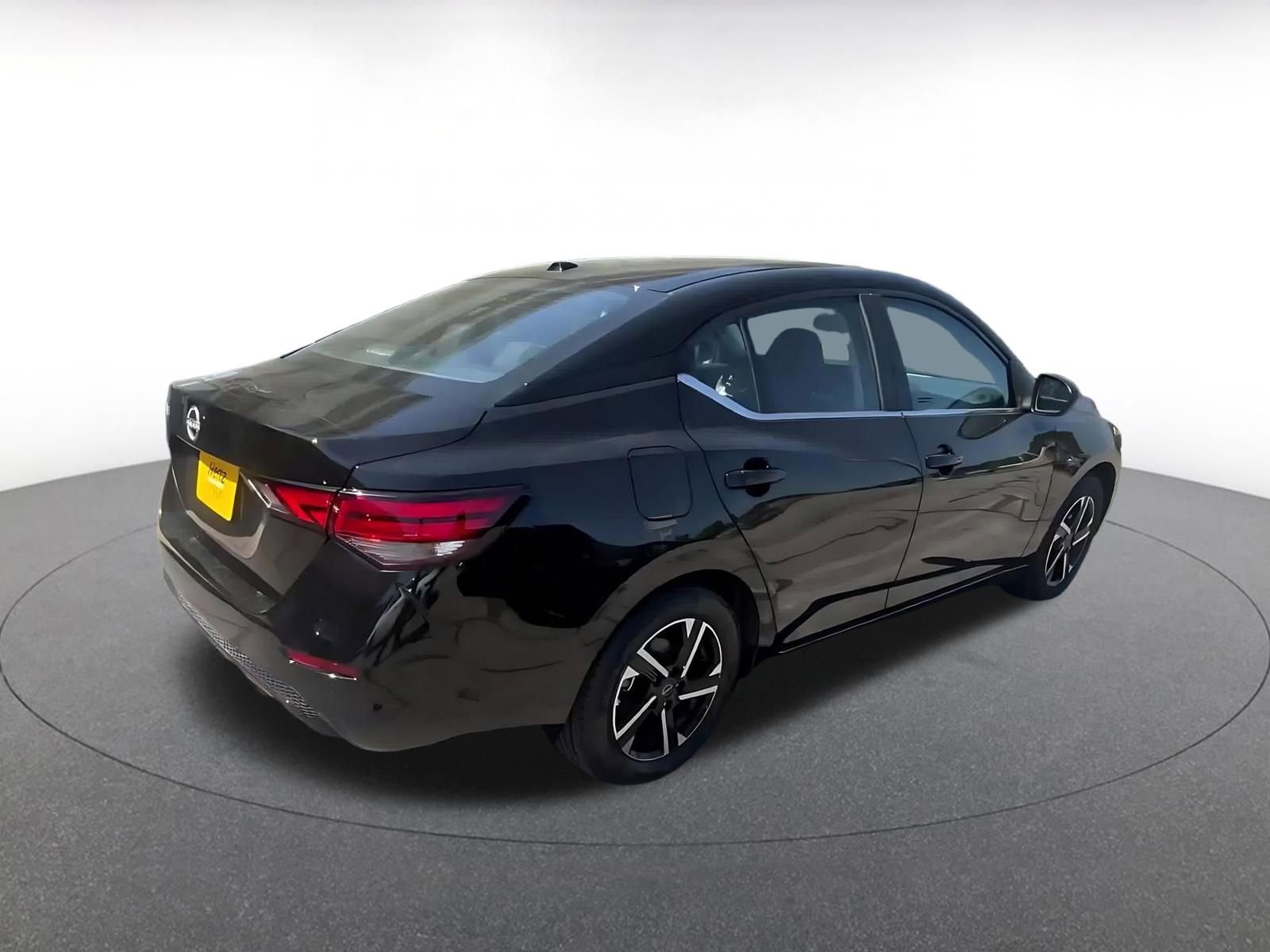 Thumbnail: 2025 Nissan Sentra - 15