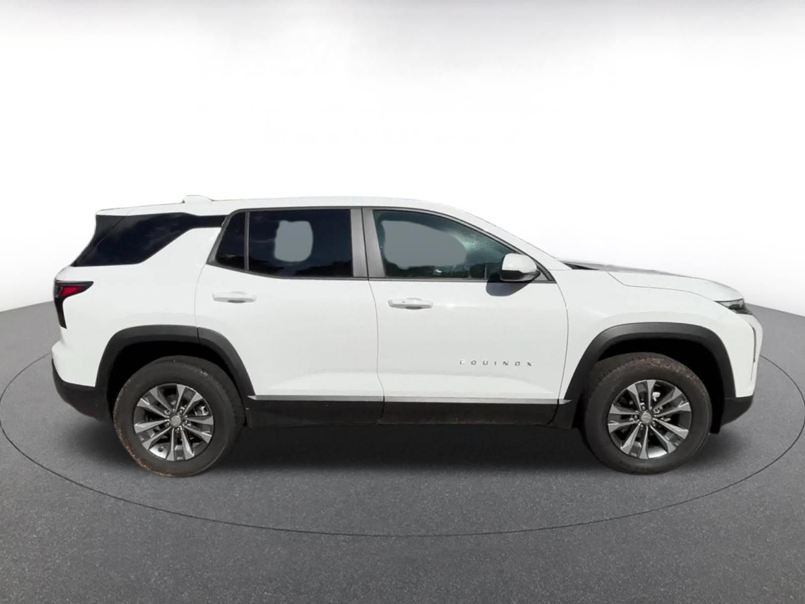 Thumbnail: 2025 Chevrolet Equinox - 15