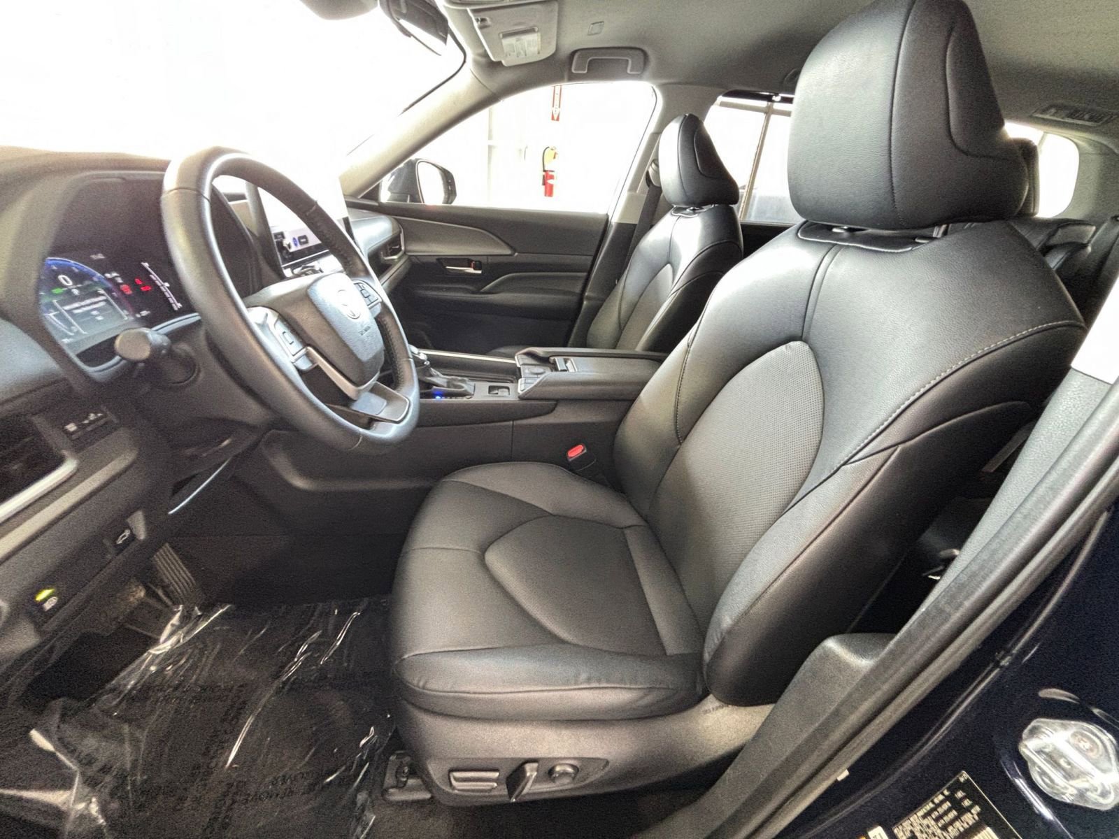 Thumbnail: 2025 Toyota Grand Highlander - 31