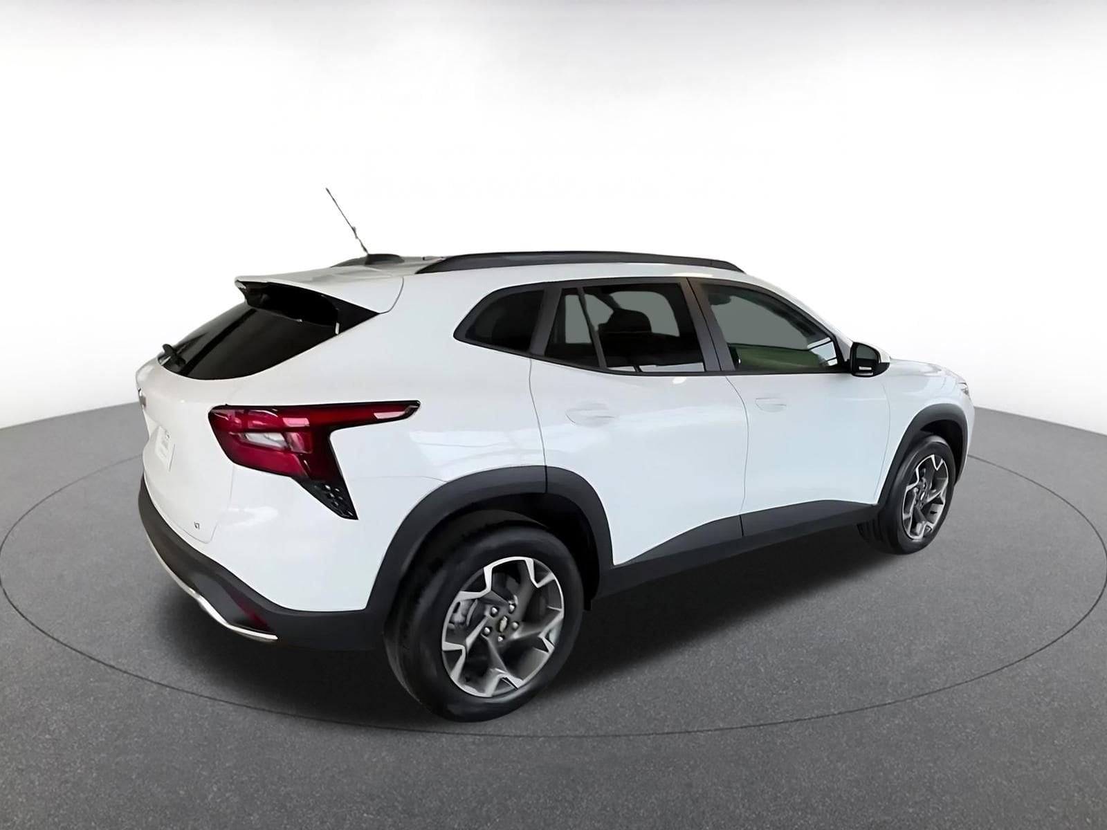 Thumbnail: 2025 Chevrolet Trax - 15