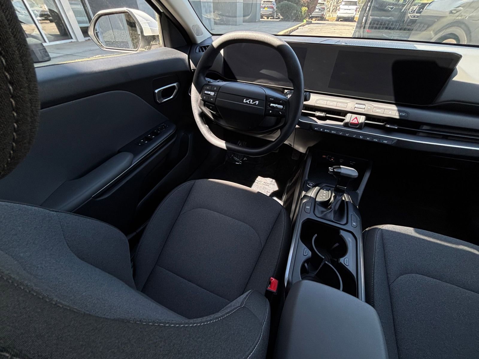 Thumbnail: 2025 Kia K4 - 34