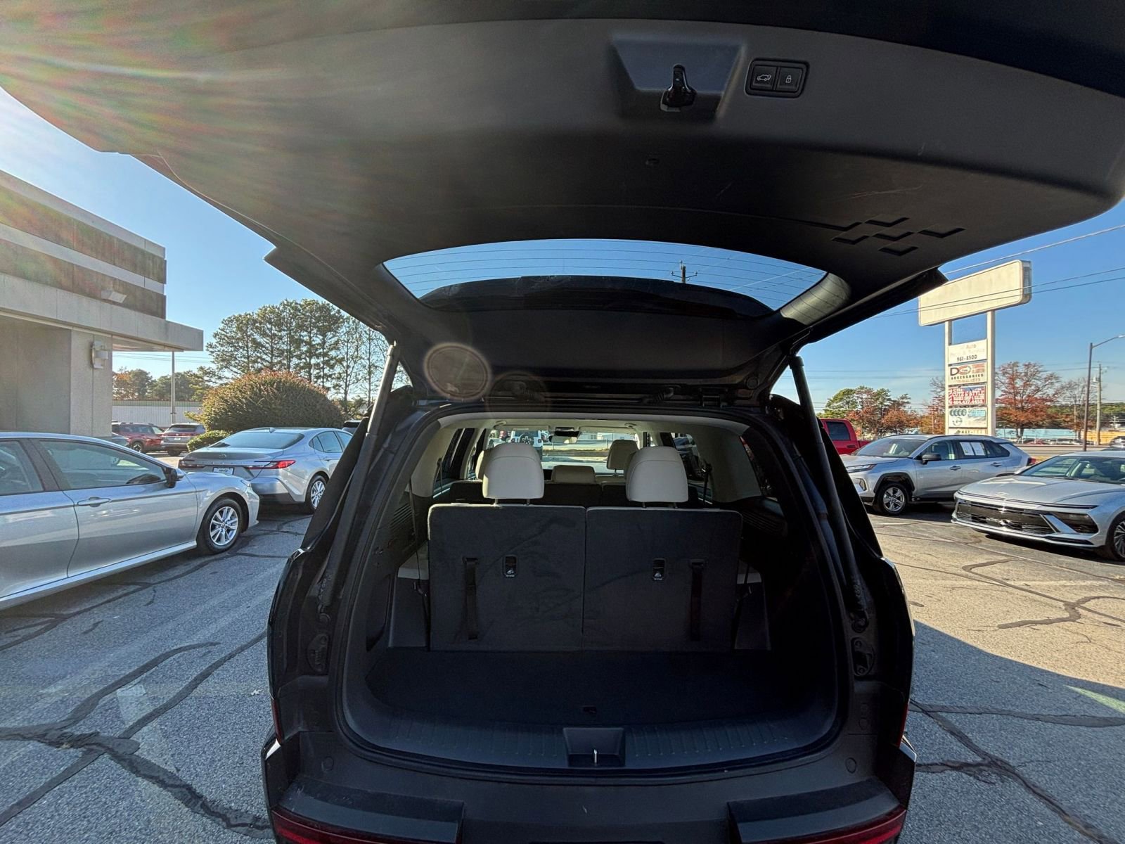 Thumbnail: 2025 Hyundai Santa Fe - 35