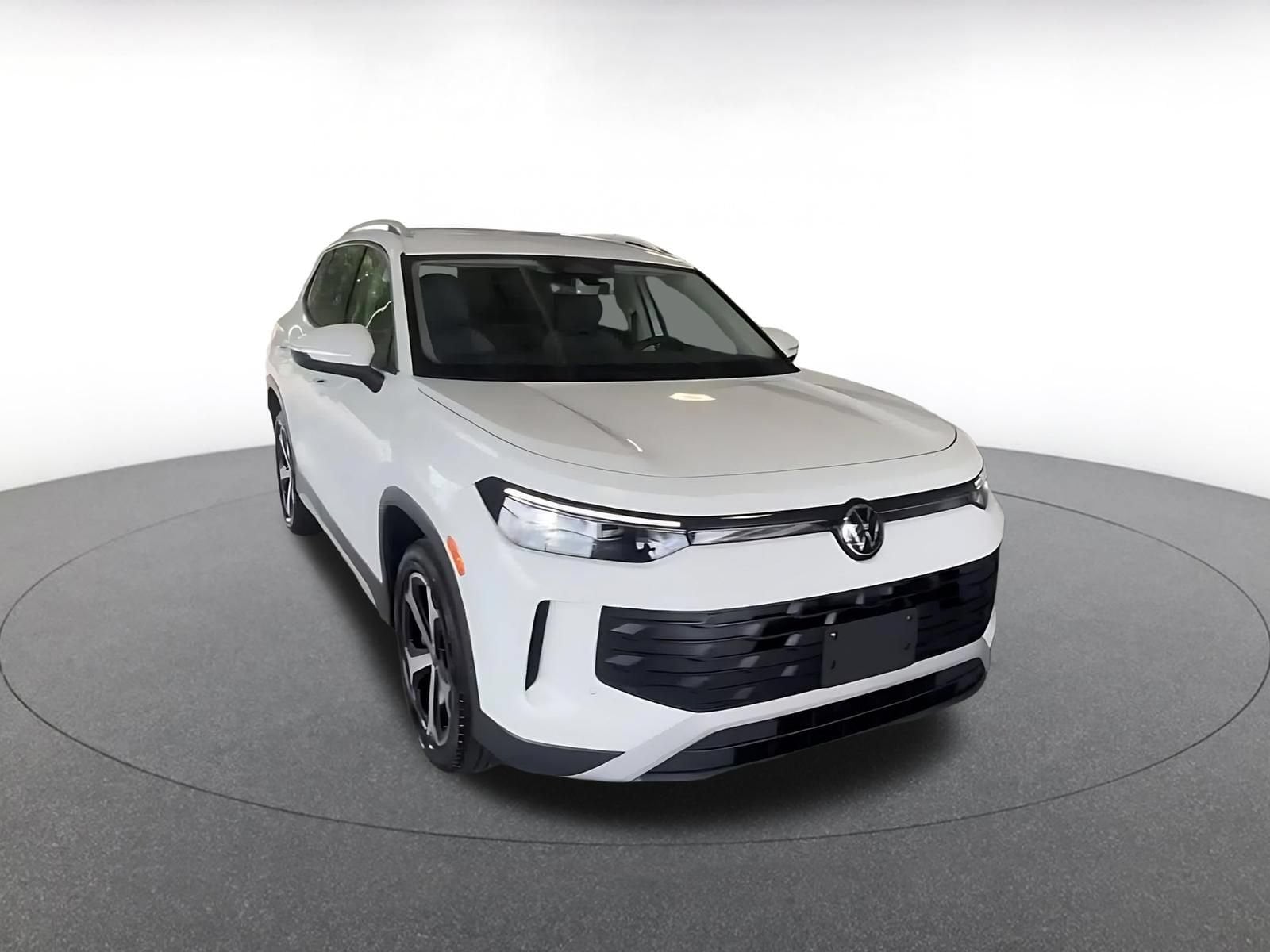 Thumbnail: 2026 Volkswagen Tiguan - 3