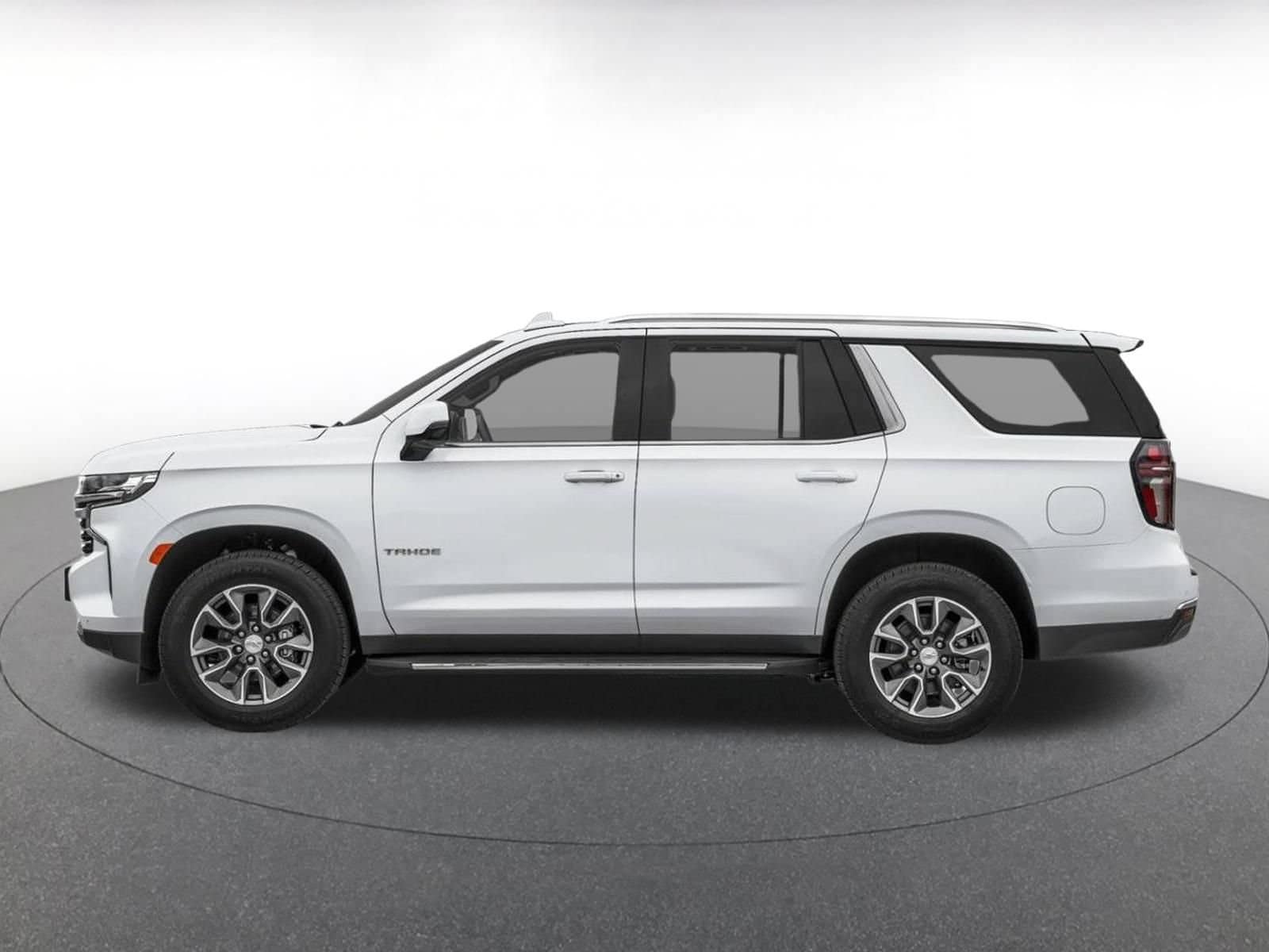 Thumbnail: 2024 Chevrolet Tahoe - 3
