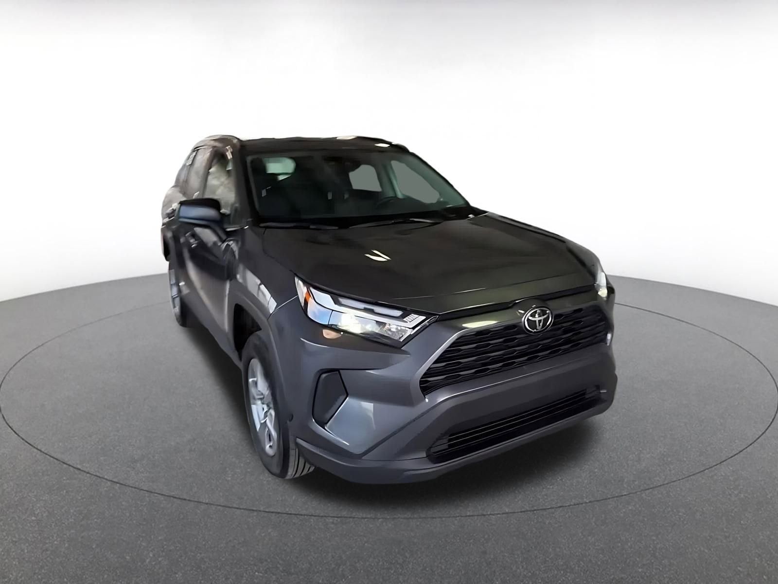 Thumbnail: 2025 Toyota RAV4 - 3