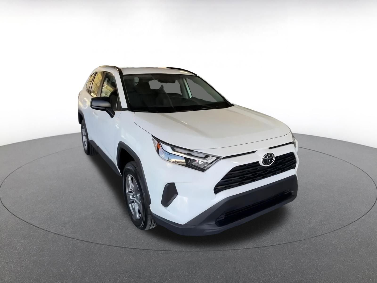 Thumbnail: 2025 Toyota RAV4 - 3