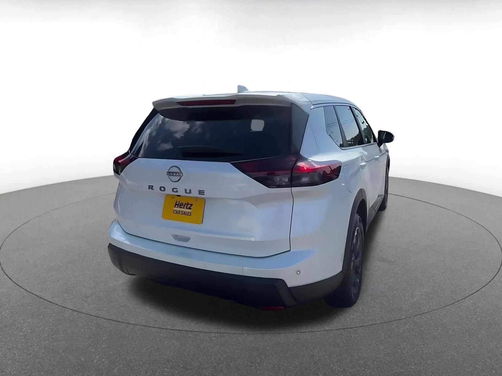 Thumbnail: 2025 Nissan Rogue - 13