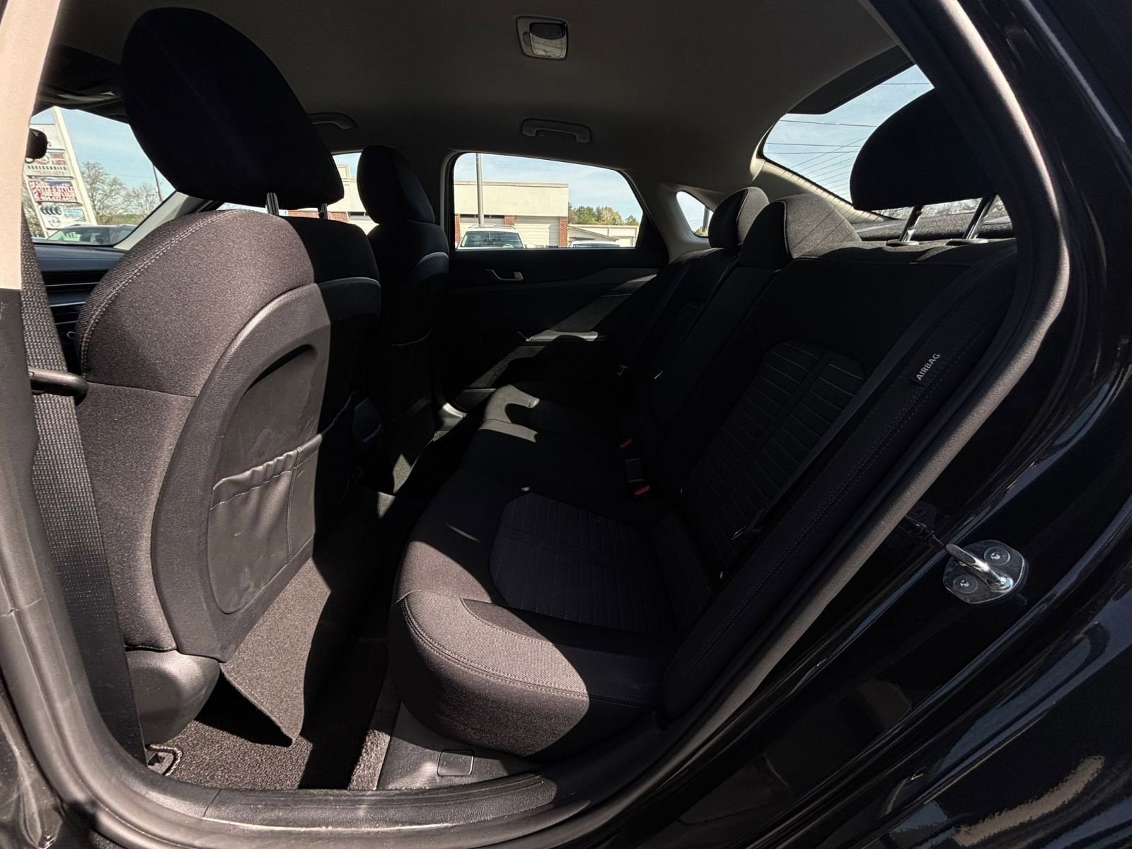 Thumbnail: 2025 Kia K5 - 31