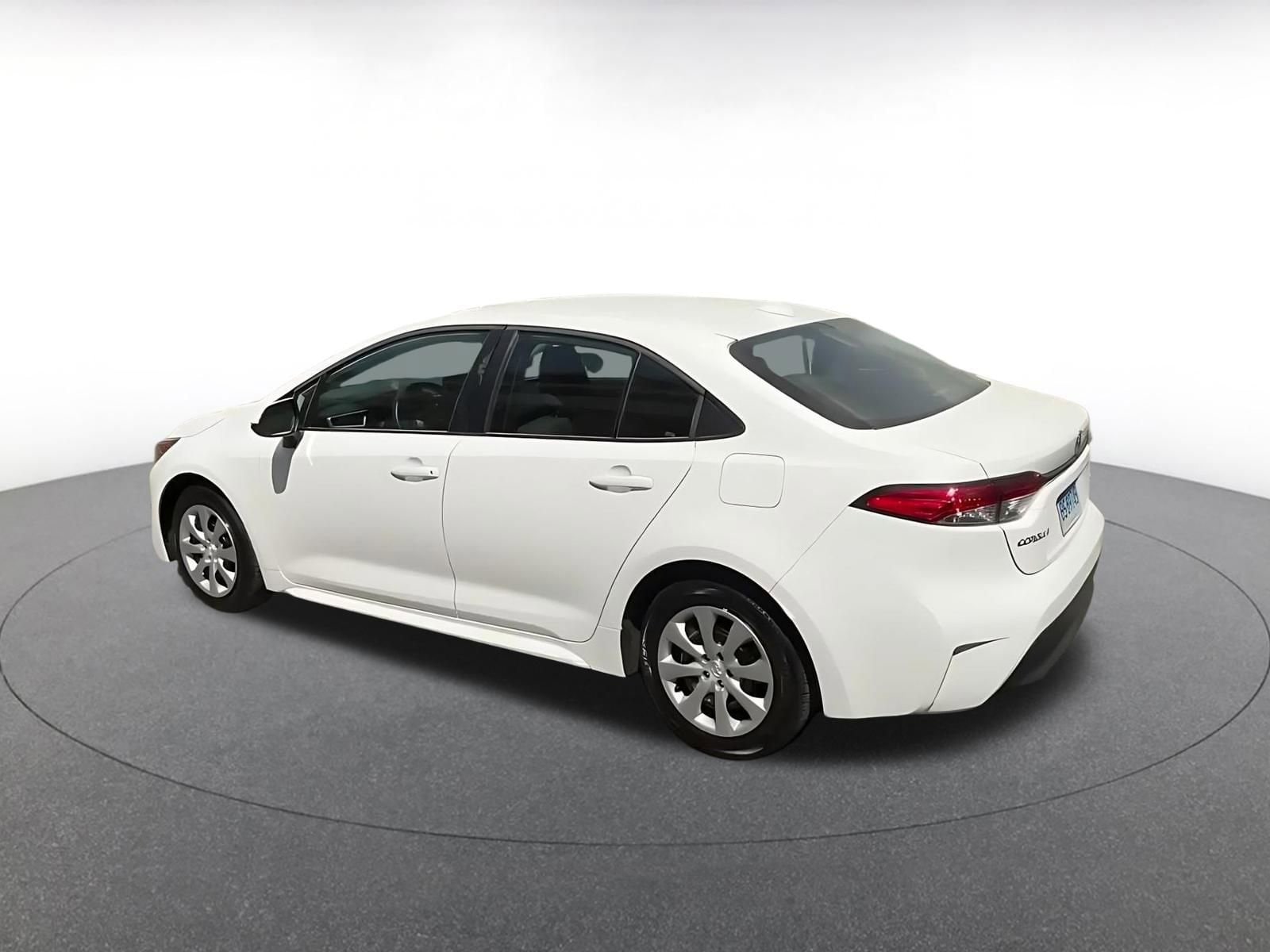 Thumbnail: 2025 Toyota Corolla - 11