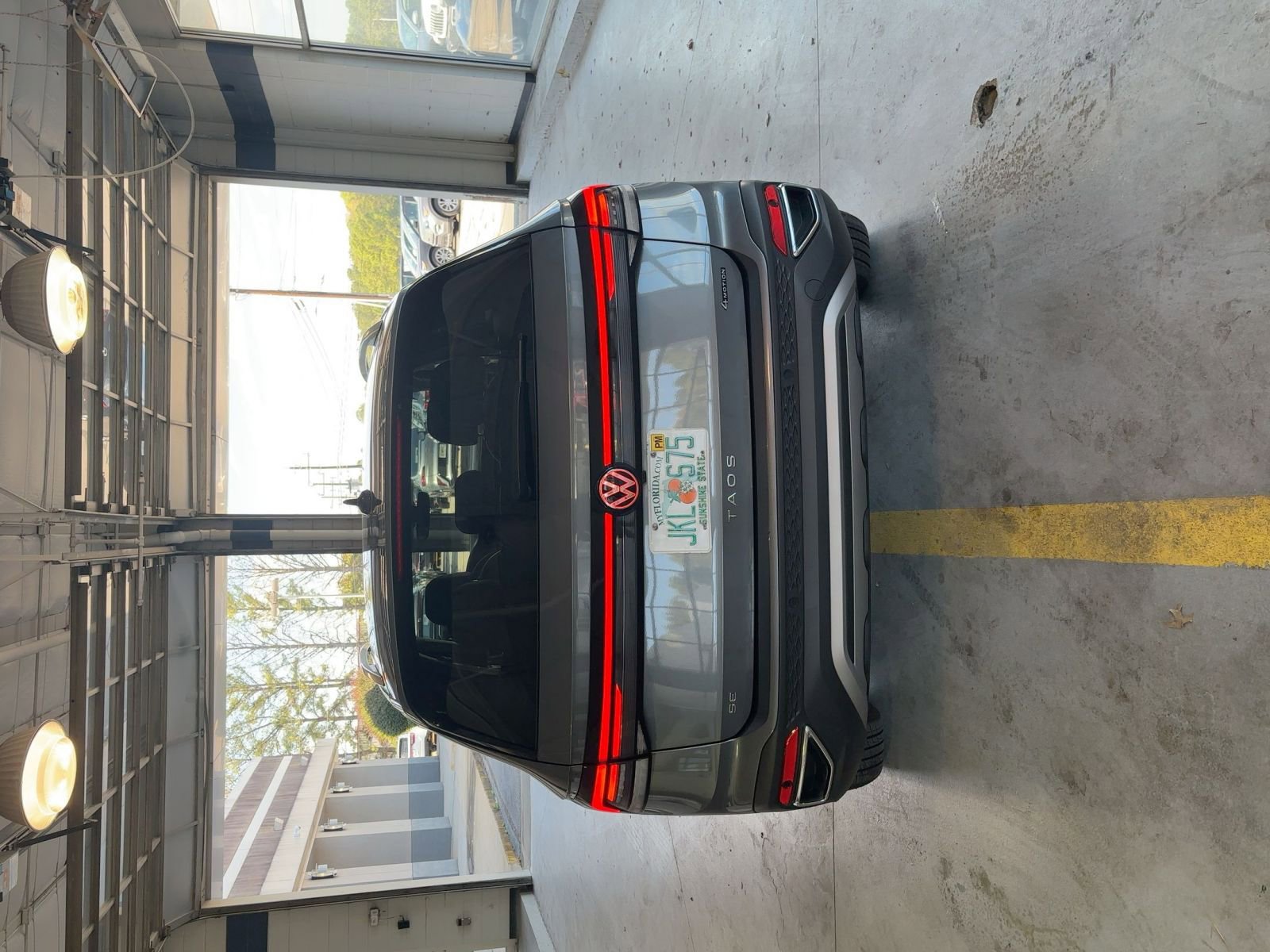 Thumbnail: 2025 Volkswagen Taos - 21