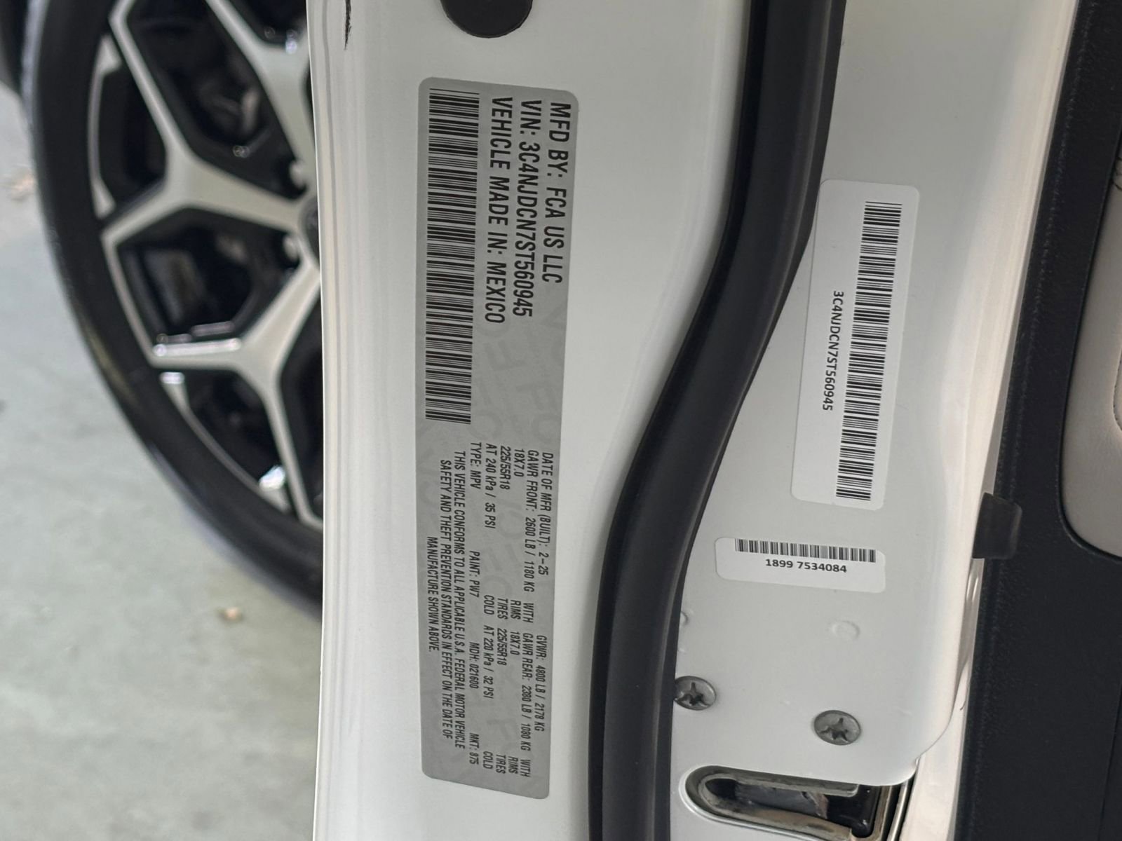 Thumbnail: 2025 Jeep Compass - 33