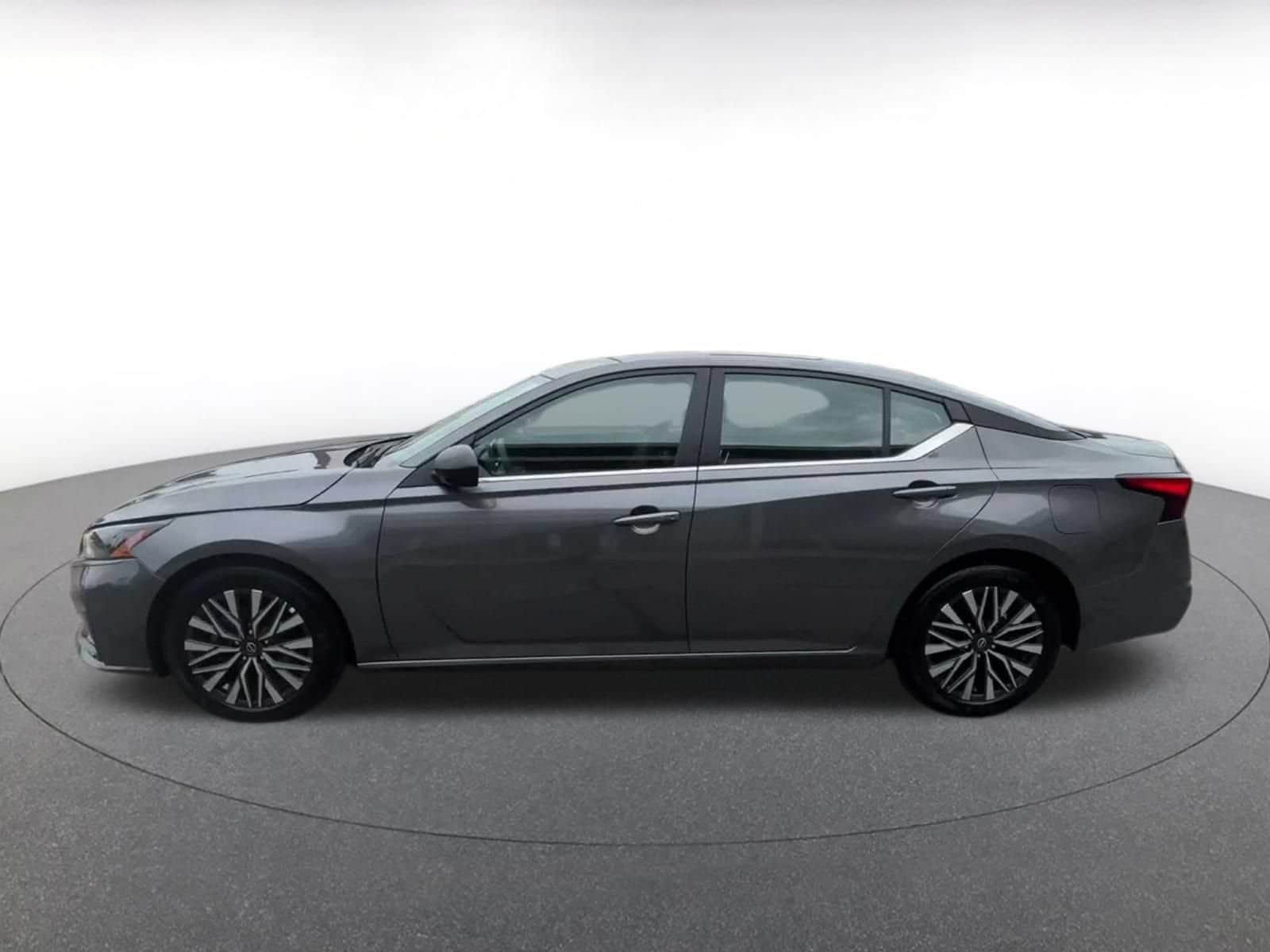 Thumbnail: 2026 Nissan Altima - 8