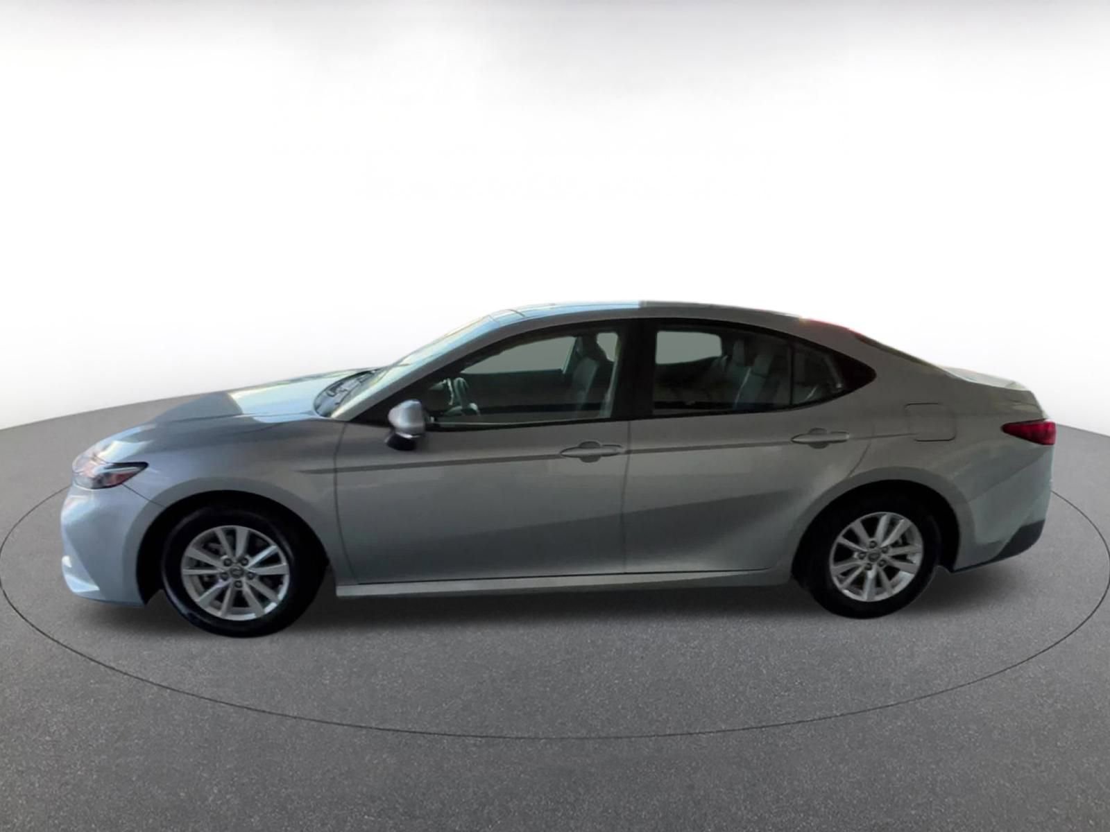 Thumbnail: 2025 Toyota Camry - 8