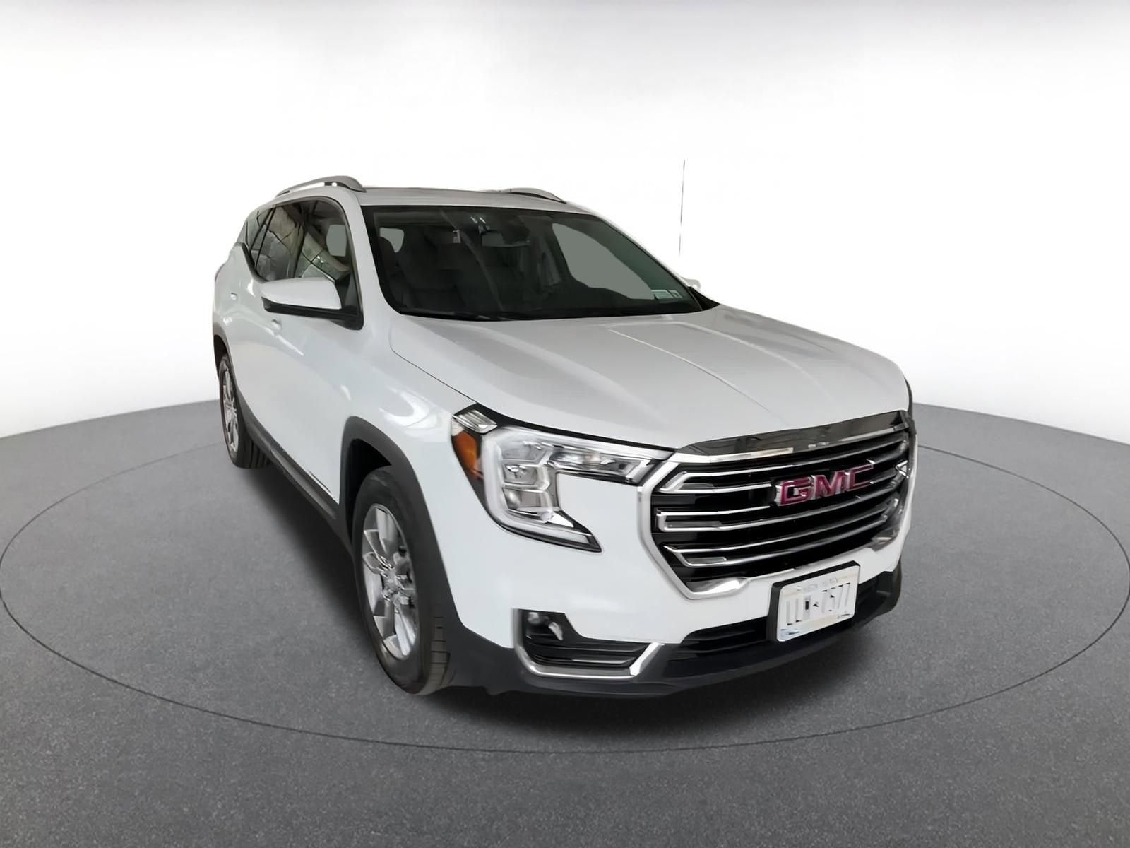 Thumbnail: 2024 GMC Terrain - 3