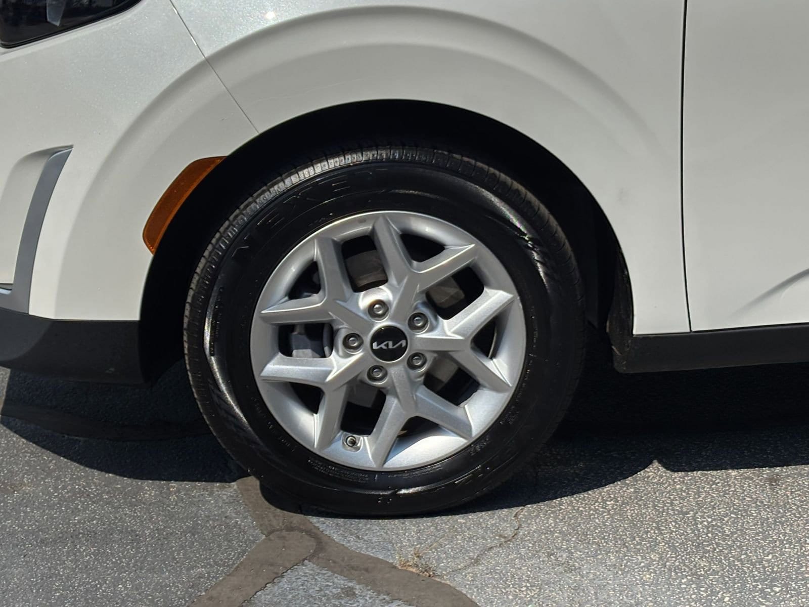 Thumbnail: 2025 Kia Soul - 28