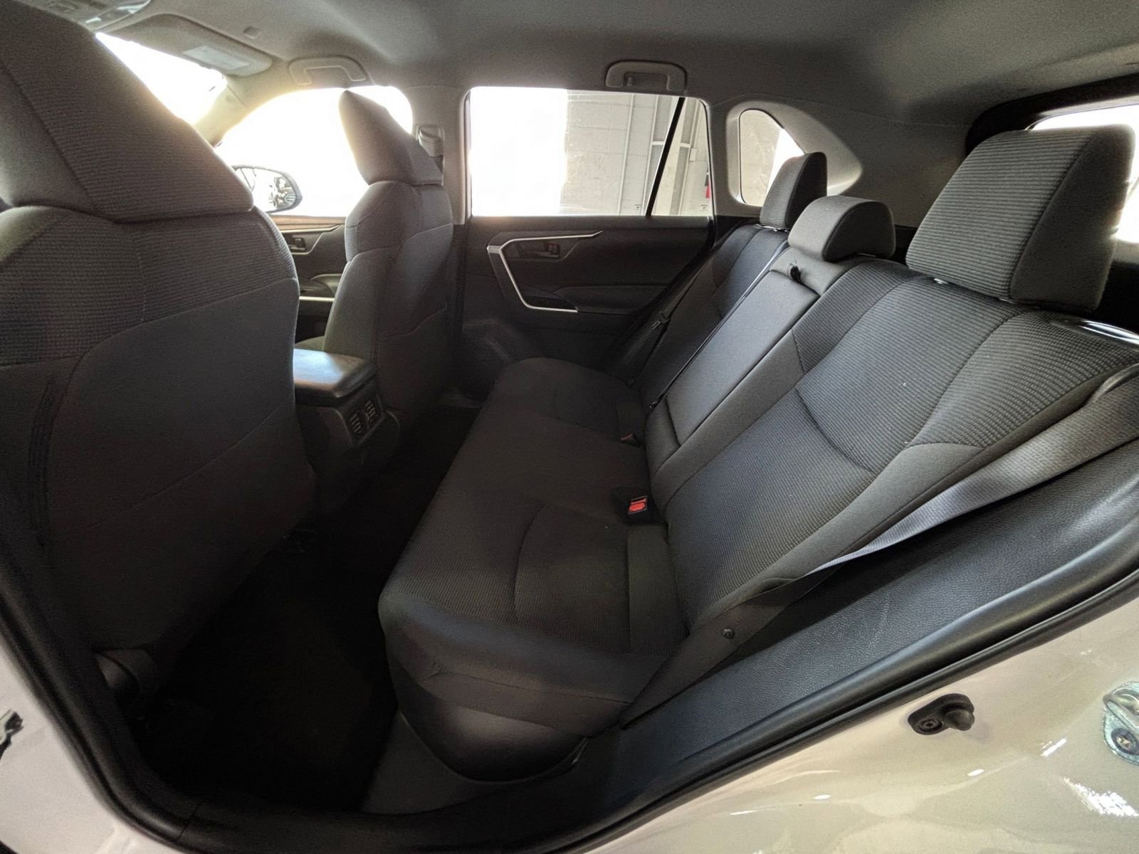 Thumbnail: 2025 Toyota RAV4 - 25