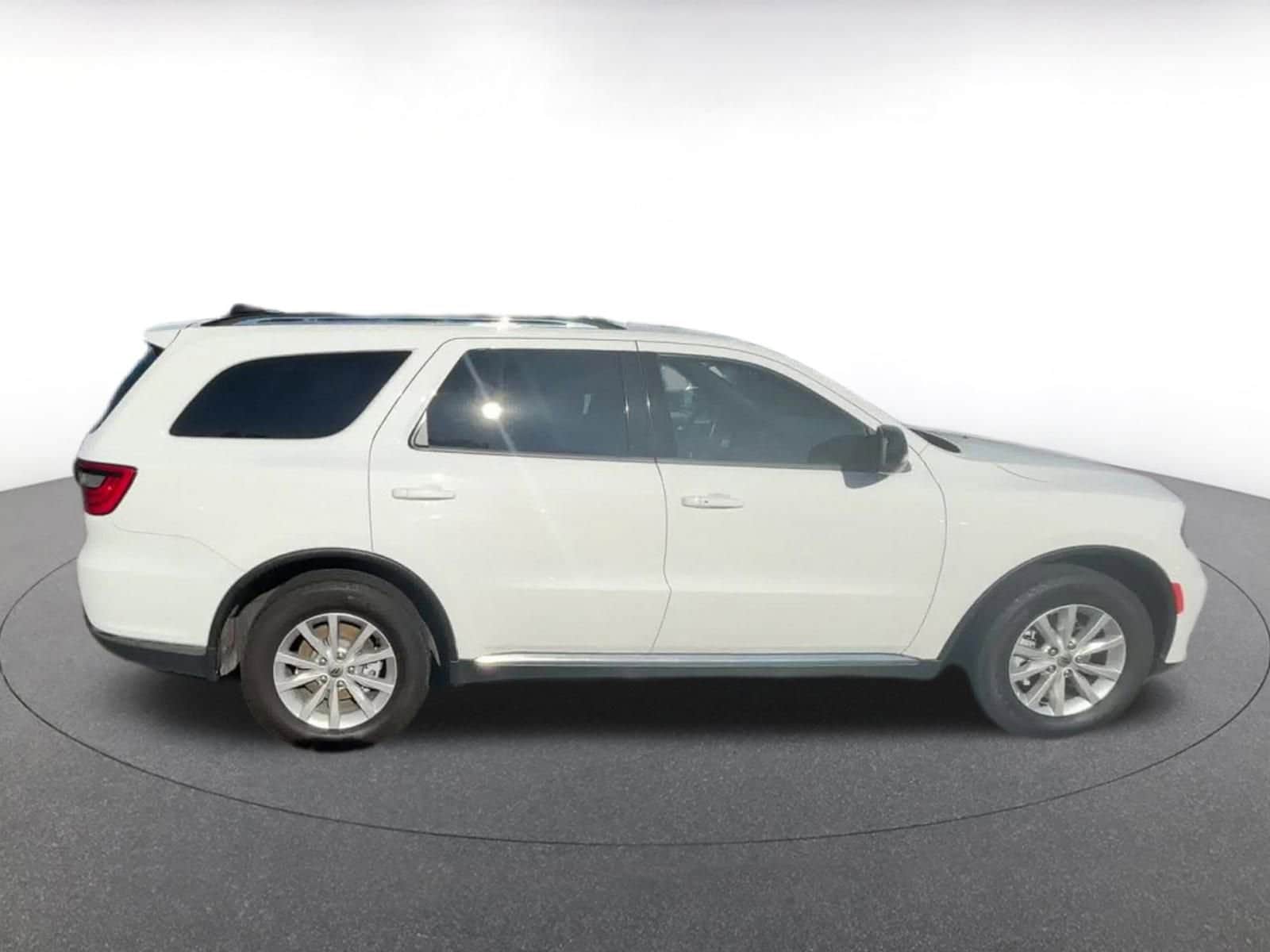 2023 Dodge Durango SXT 16