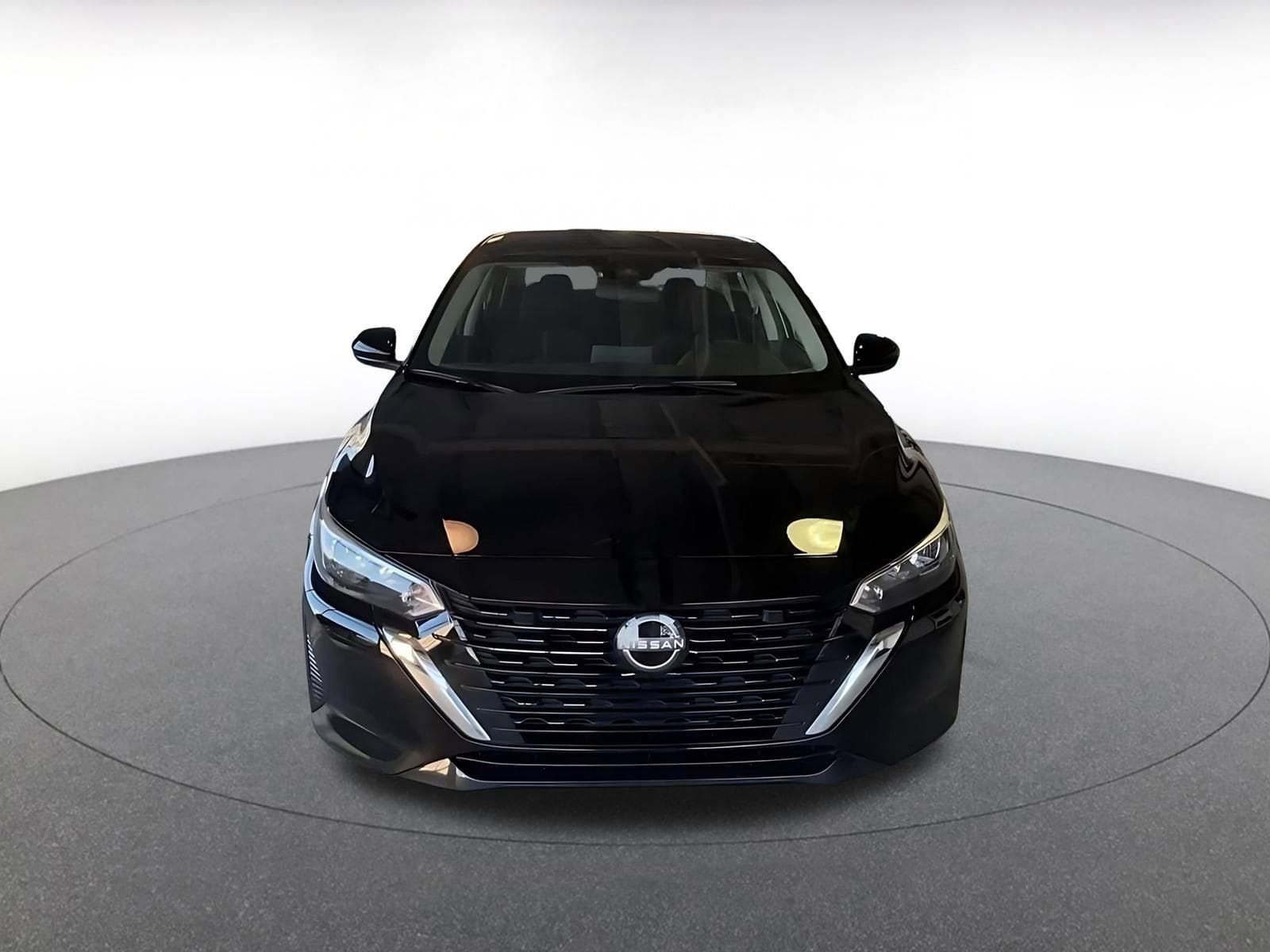 Thumbnail: 2025 Nissan Sentra - 5