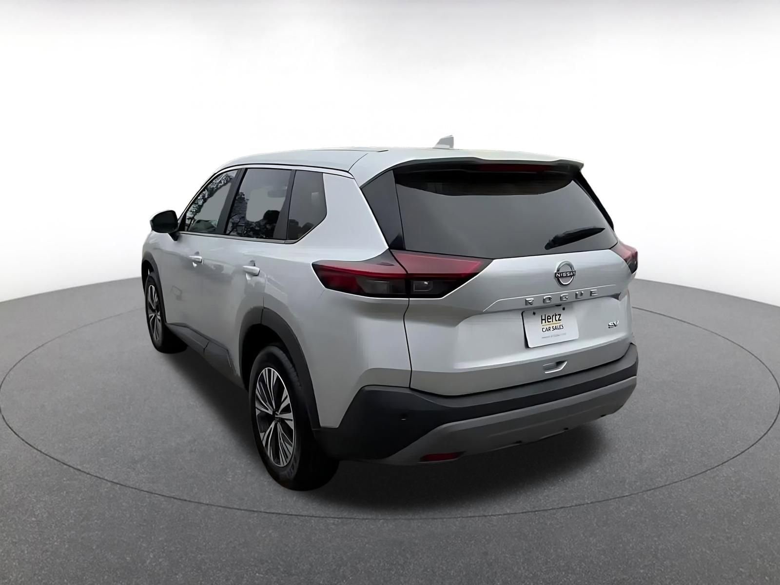 Thumbnail: 2023 Nissan Rogue - 11