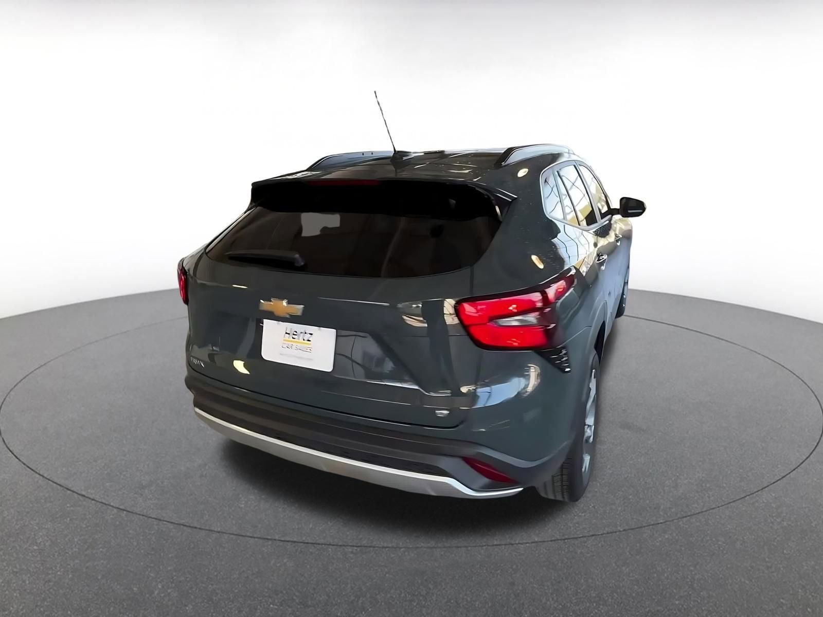 Thumbnail: 2025 Chevrolet Trax - 13