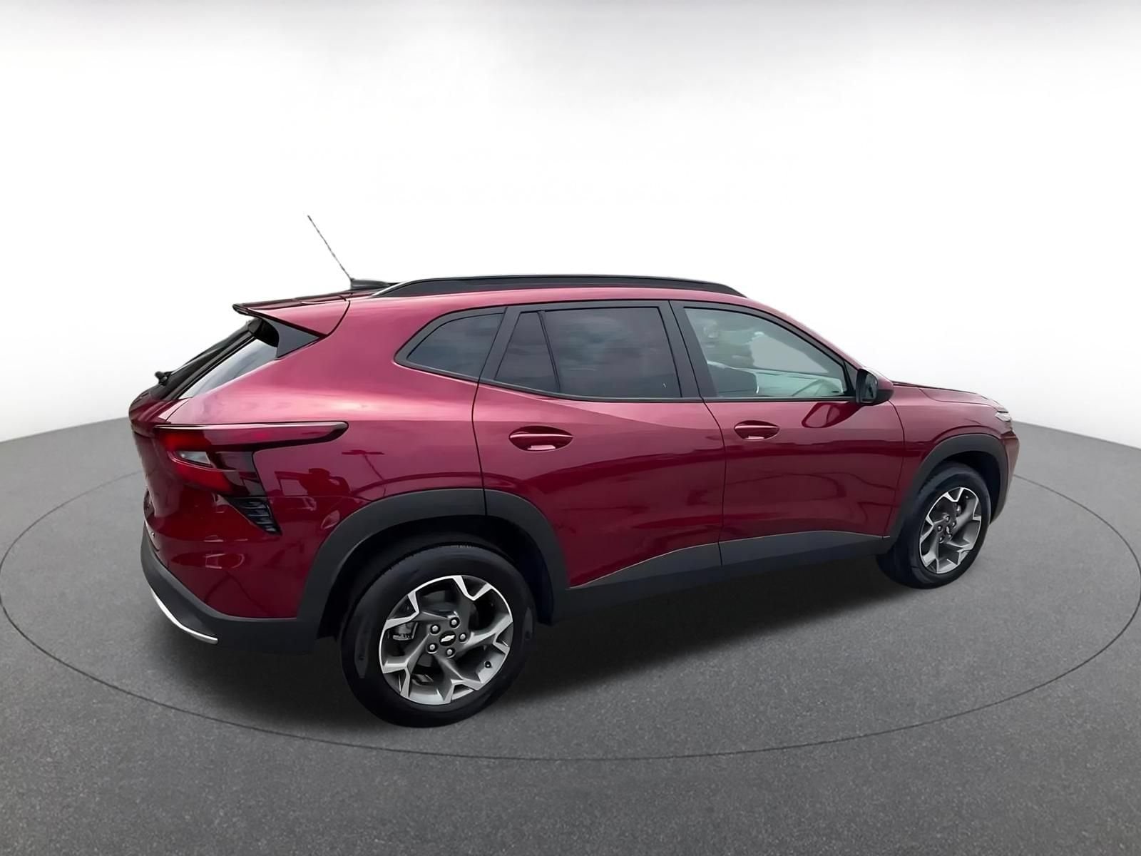 Thumbnail: 2025 Chevrolet Trax - 15