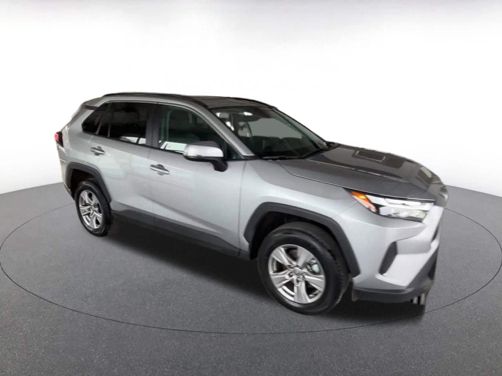 Thumbnail: 2025 Toyota RAV4 - 2