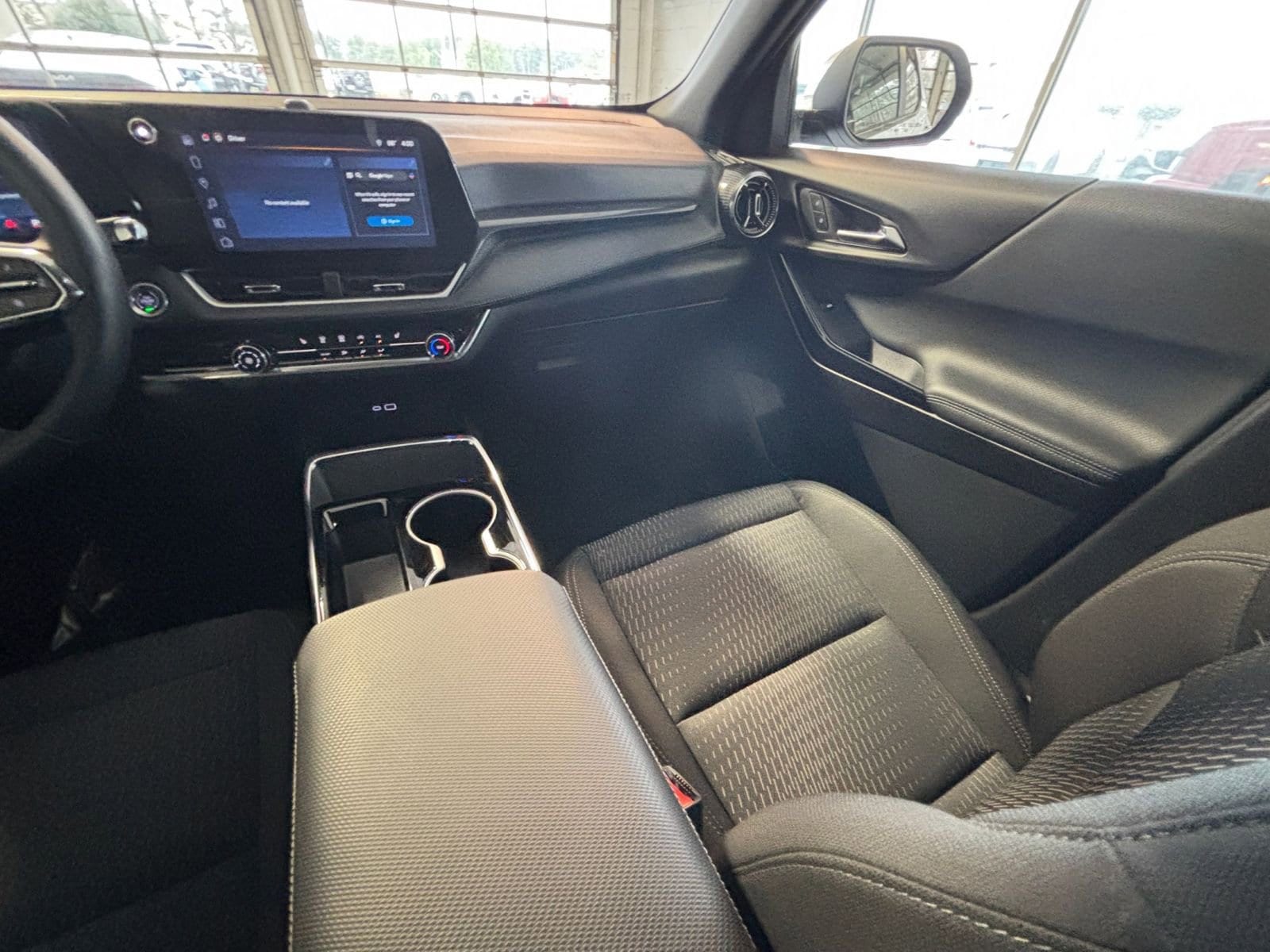 Thumbnail: 2025 Chevrolet Equinox - 34