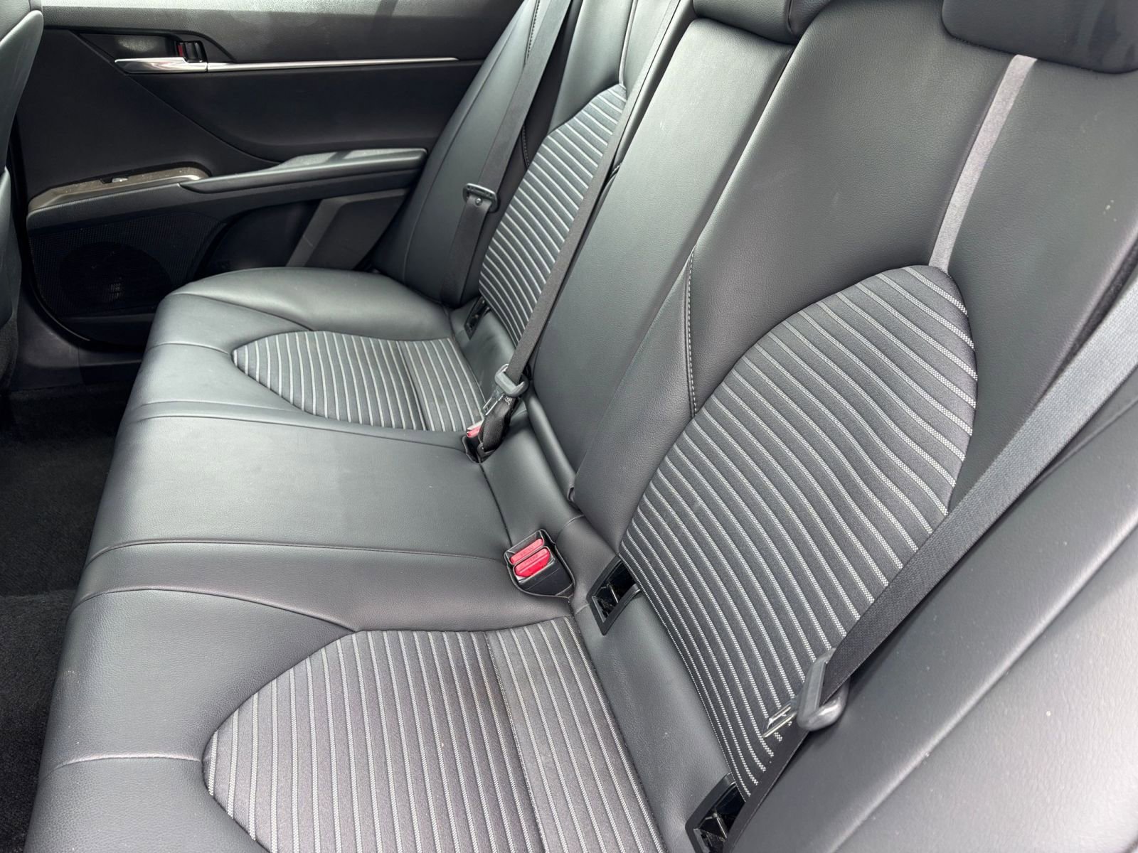 2024 Toyota Camry SE 25