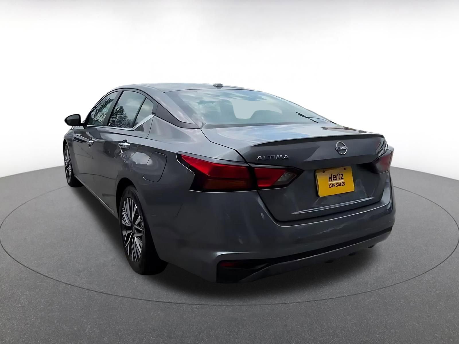 Thumbnail: 2025 Nissan Altima - 11
