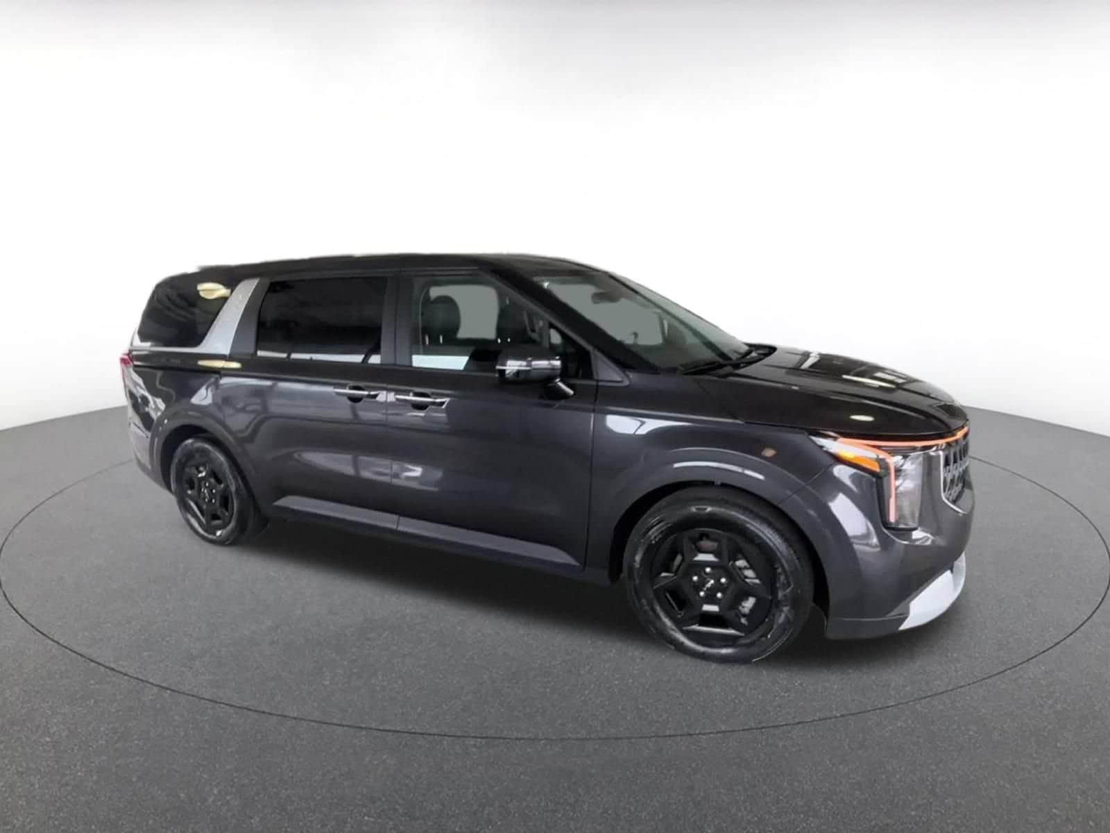 Thumbnail: 2026 Kia Carnival - 2
