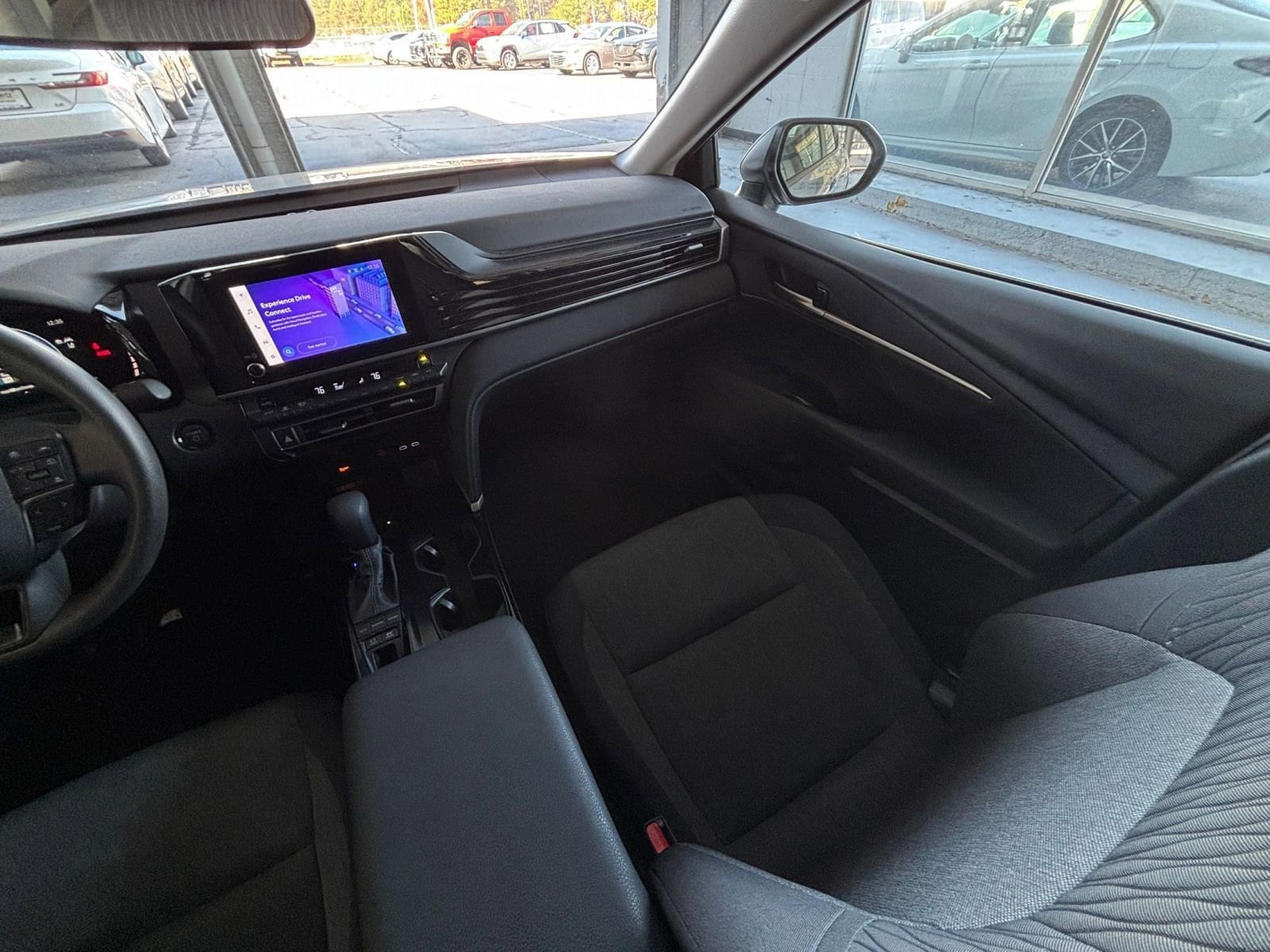 Thumbnail: 2025 Toyota Camry - 34