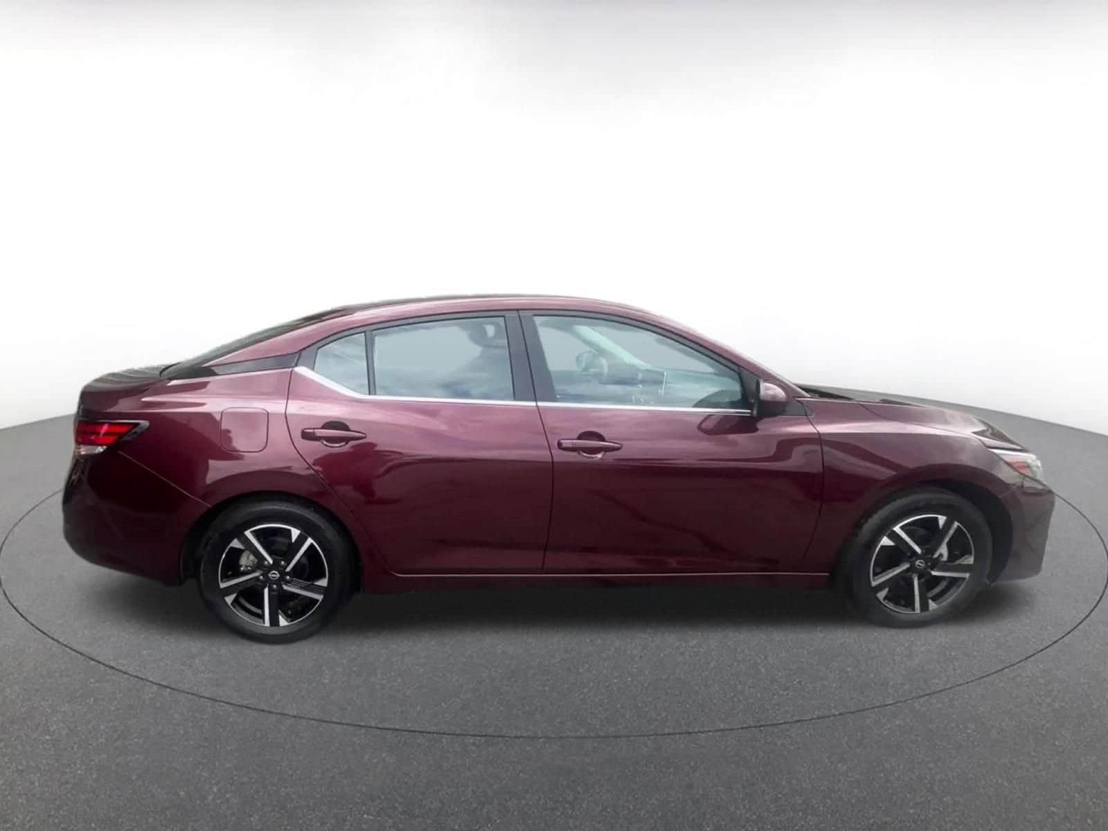 2025 Nissan Sentra SV - Photo 16