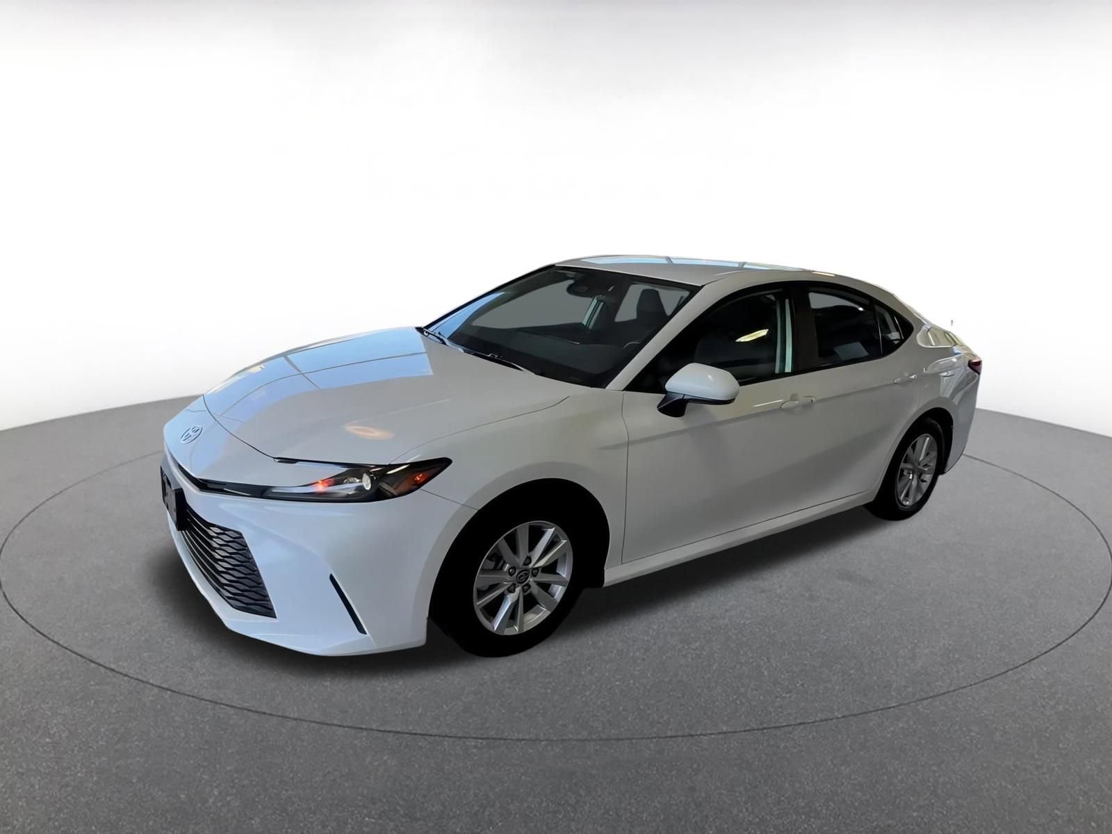 Thumbnail: 2025 Toyota Camry - 13