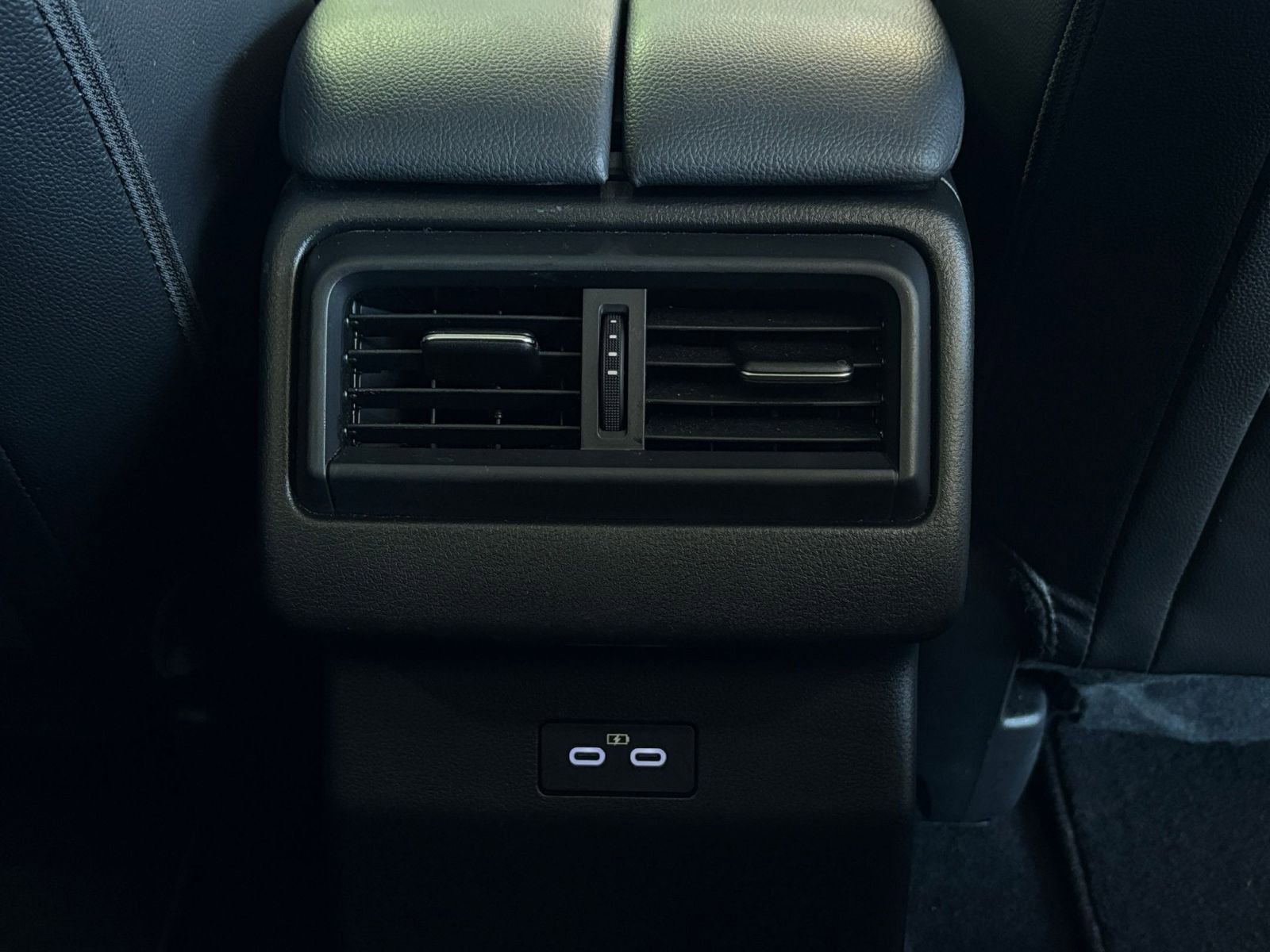 Thumbnail: 2025 Mazda CX-50 - 26