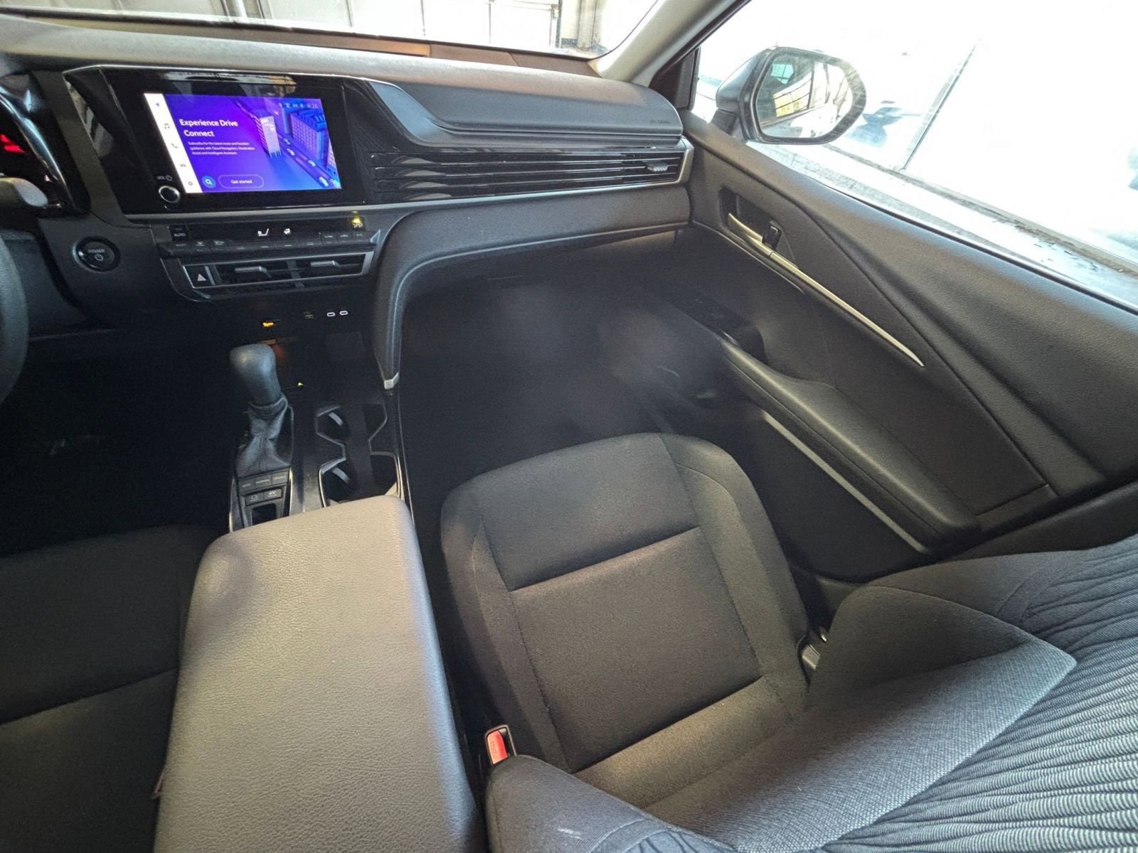 Thumbnail: 2025 Toyota Camry - 34