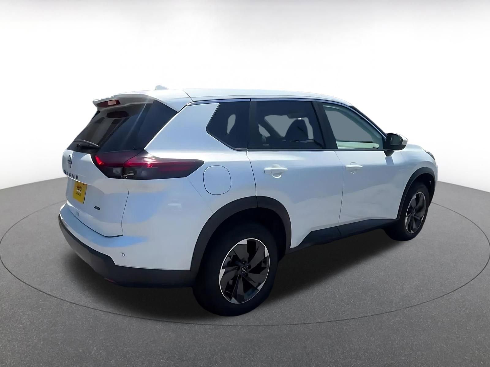 Thumbnail: 2025 Nissan Rogue - 15