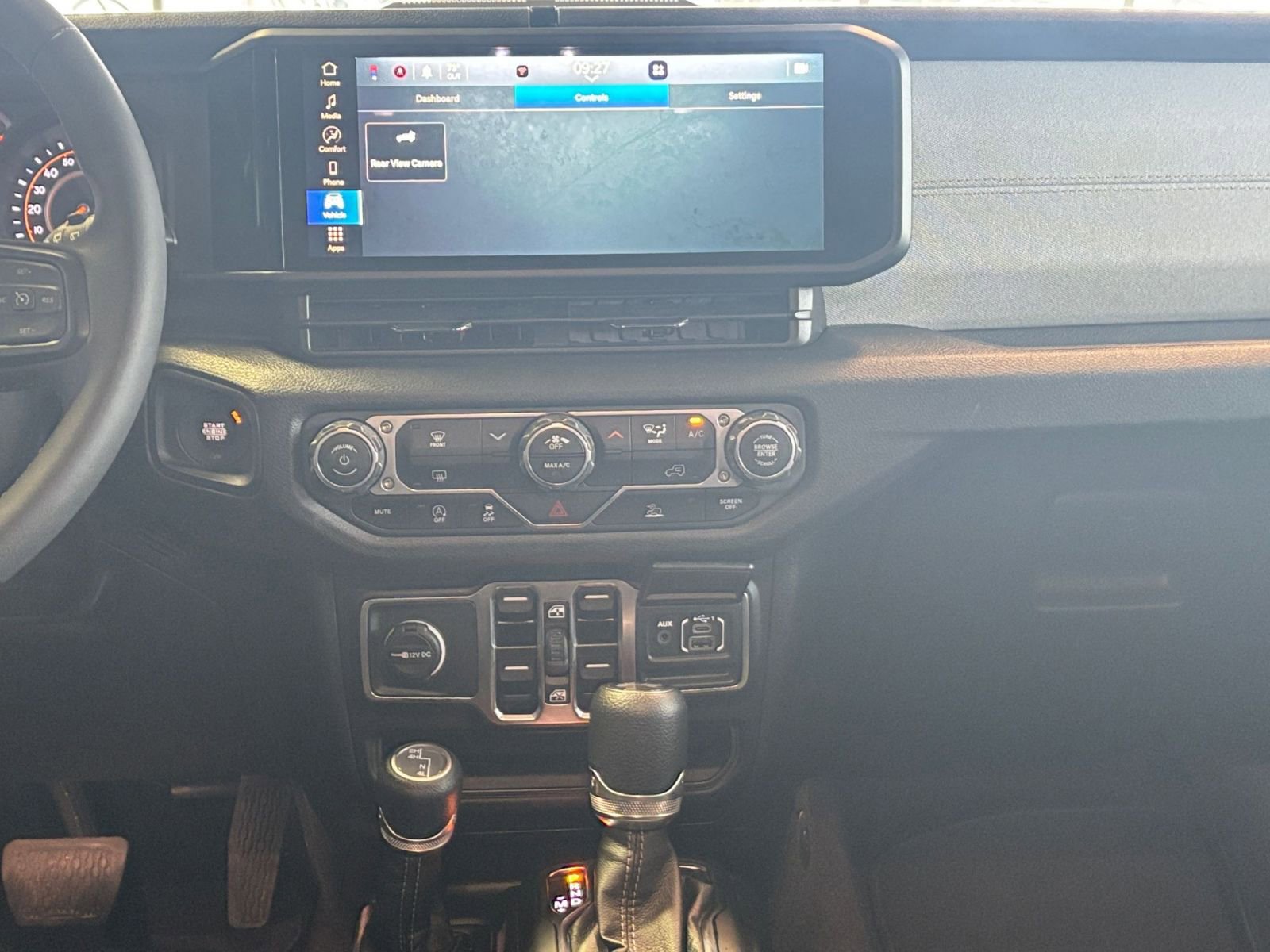 Thumbnail: 2025 Jeep Wrangler - 20