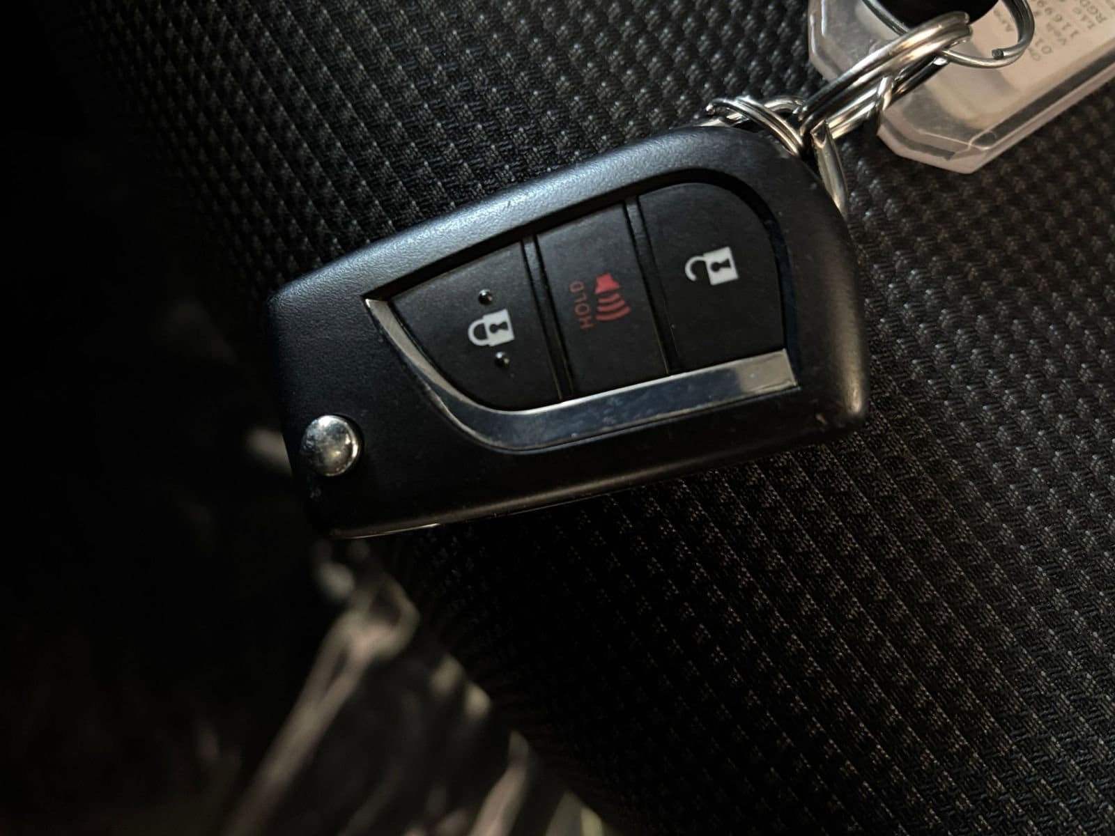 Thumbnail: 2025 Toyota RAV4 - 22