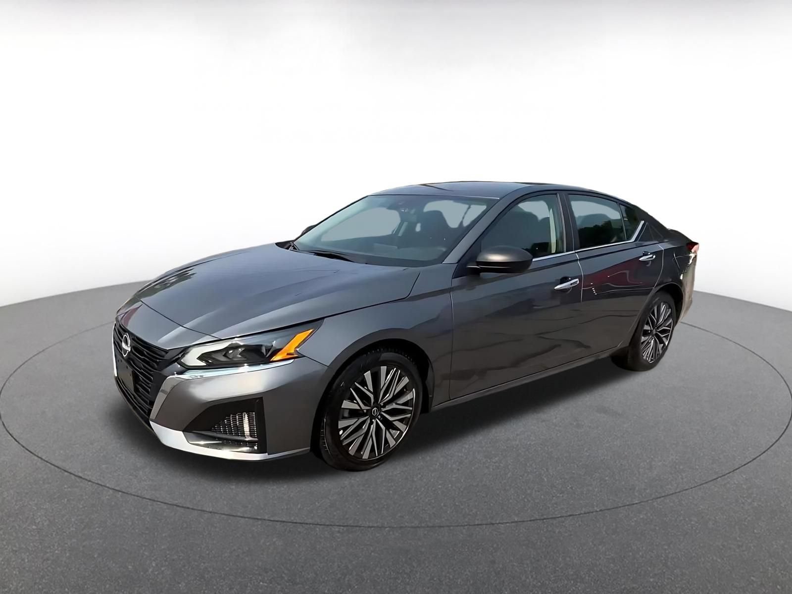 Thumbnail: 2025 Nissan Altima - 7