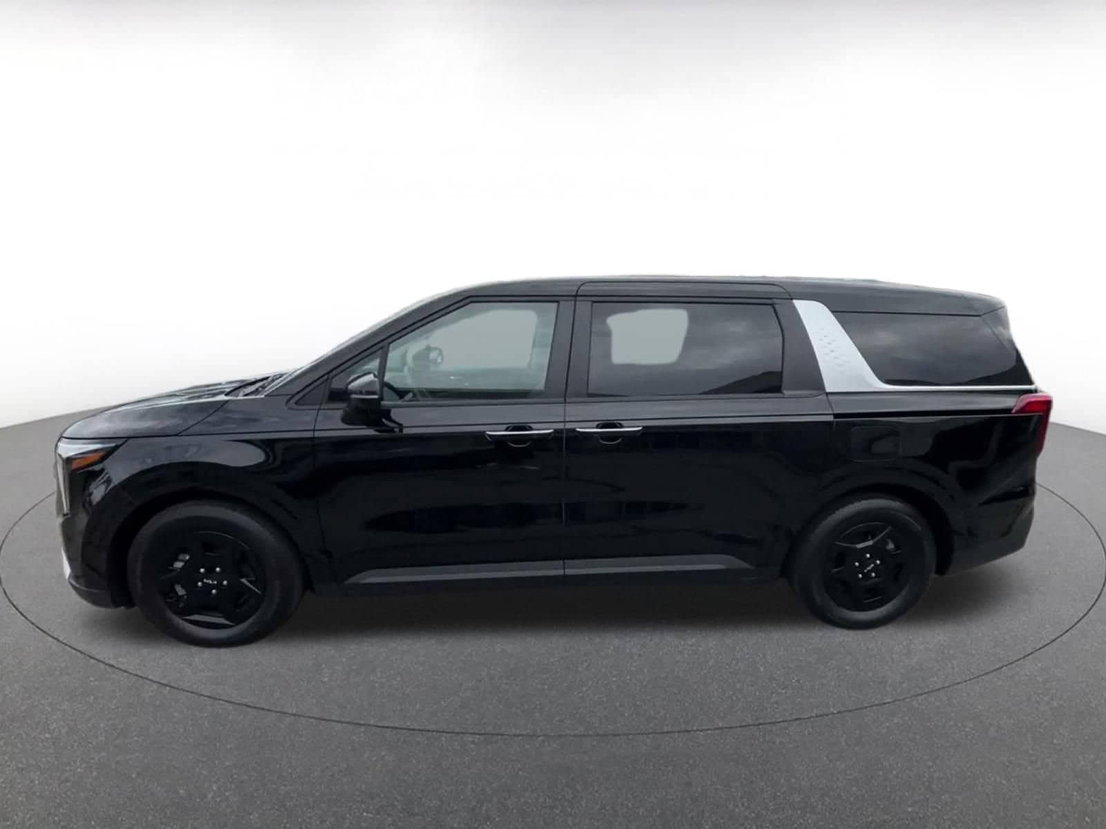 Thumbnail: 2026 Kia Carnival - 8