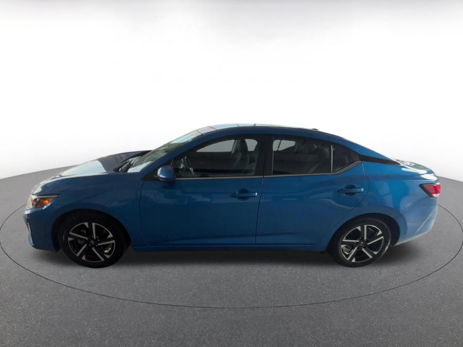 Thumbnail: 2025 Nissan Sentra - 8