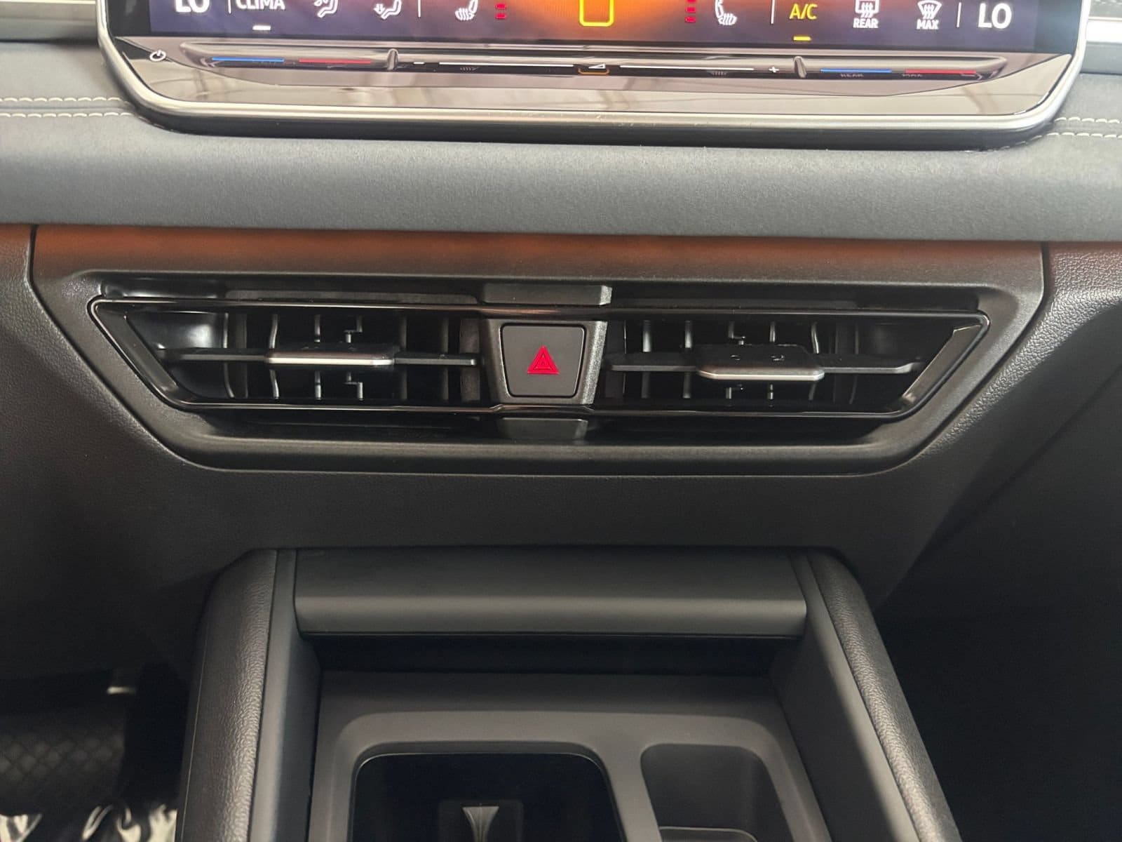 Thumbnail: 2026 Volkswagen Tiguan - 17
