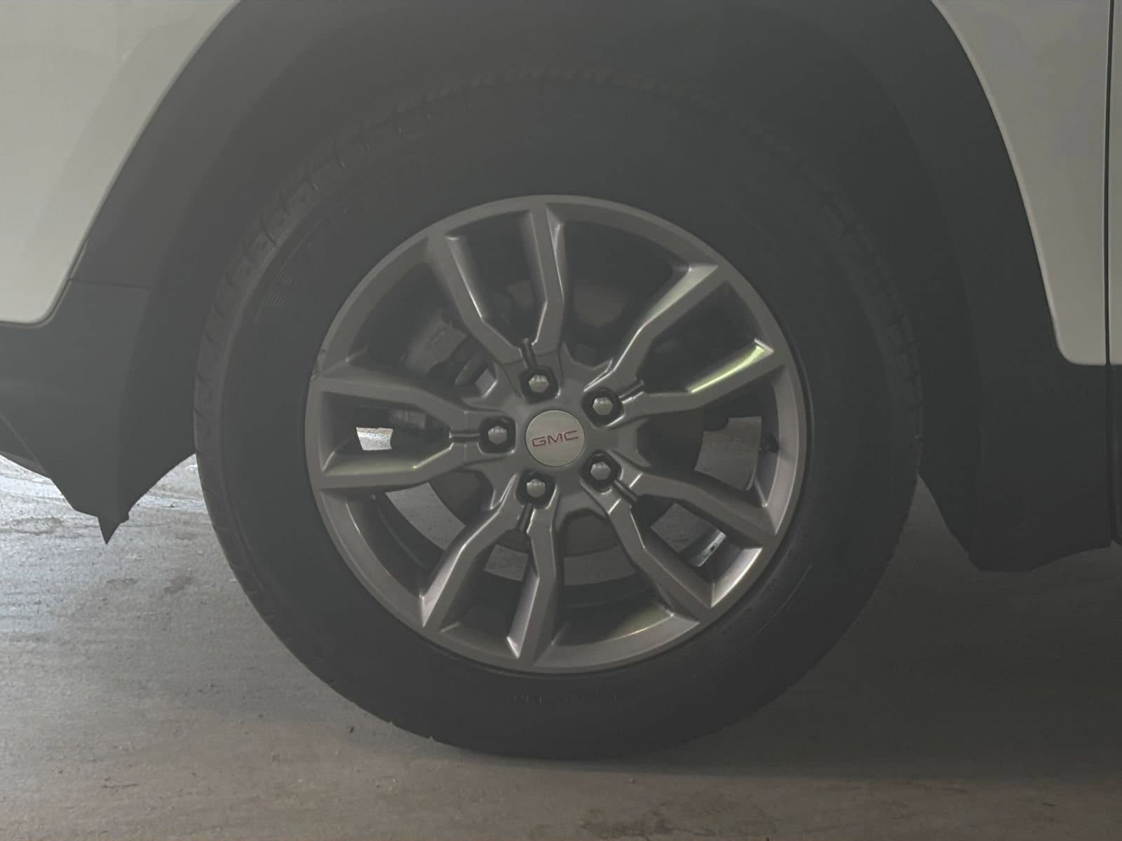 Thumbnail: 2024 GMC Terrain - 30
