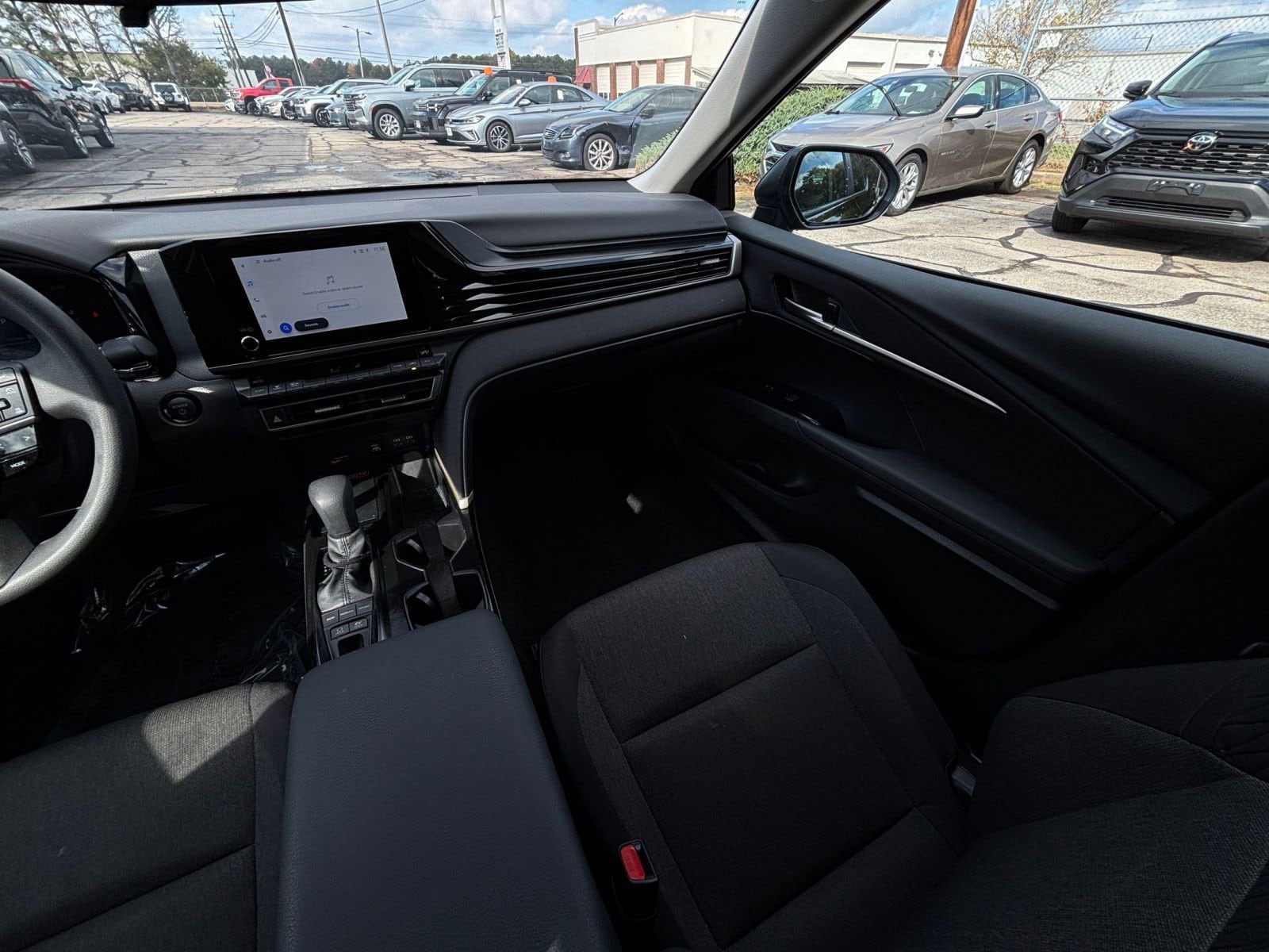 Thumbnail: 2025 Toyota Camry - 34