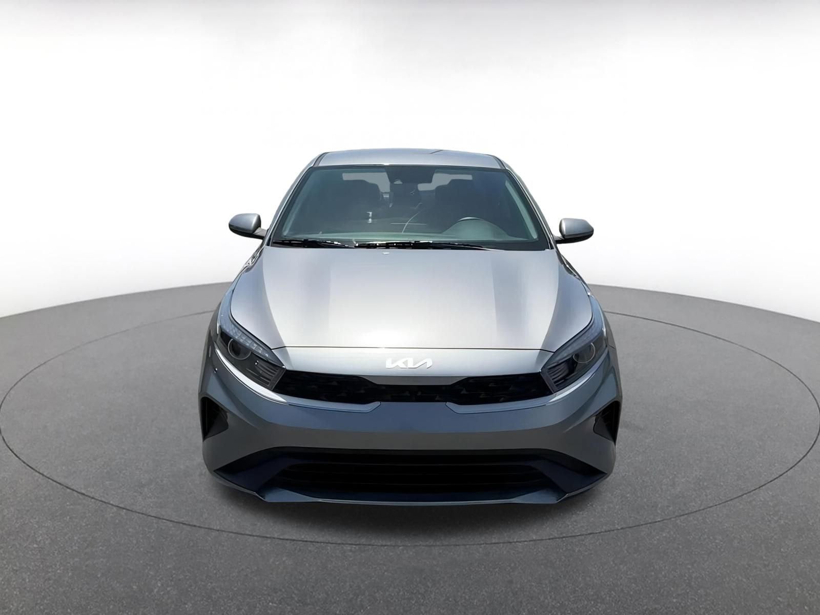 2024 Kia Forte LXS 5