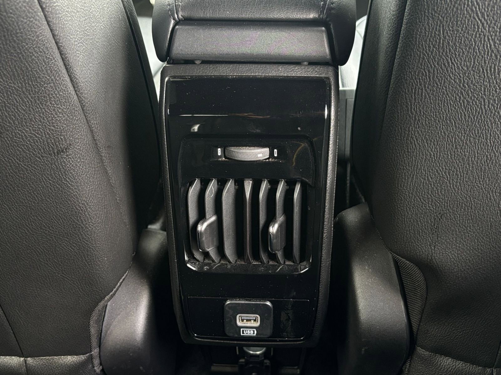 Thumbnail: 2025 Jeep Compass - 27